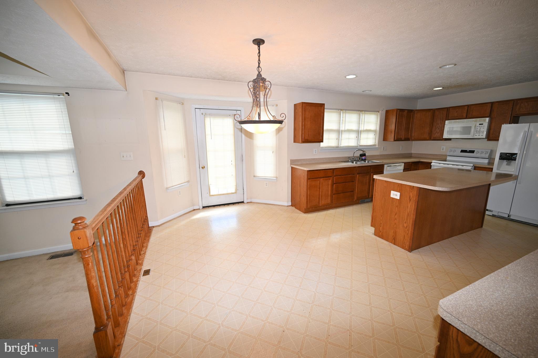 WILLOW WOODS - Residential