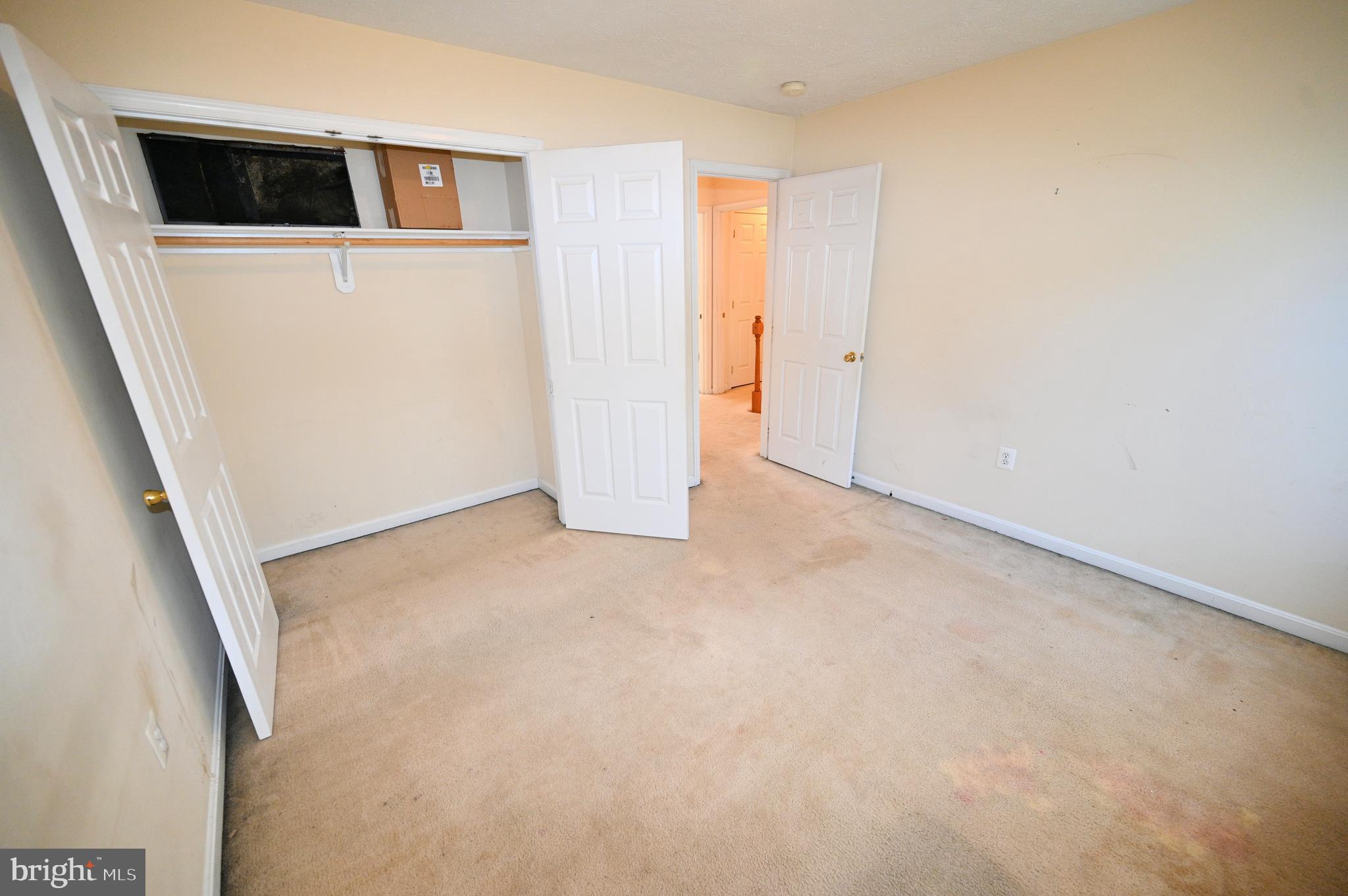 WILLOW WOODS - Residential