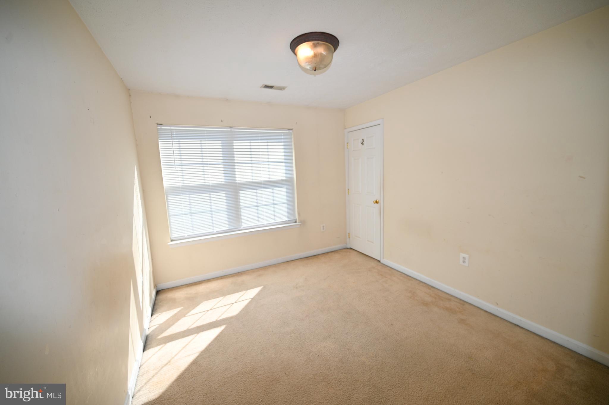 WILLOW WOODS - Residential