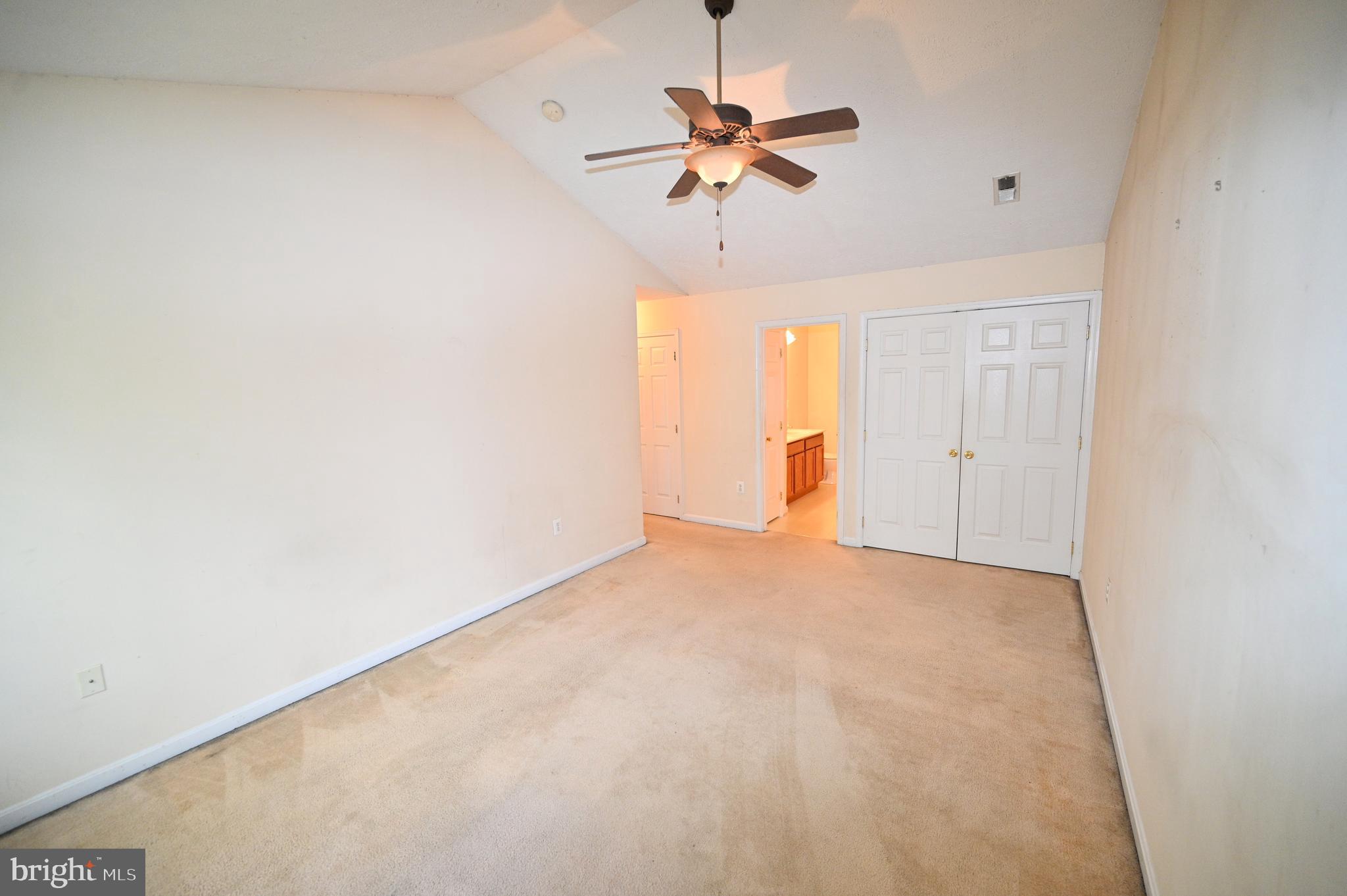 WILLOW WOODS - Residential