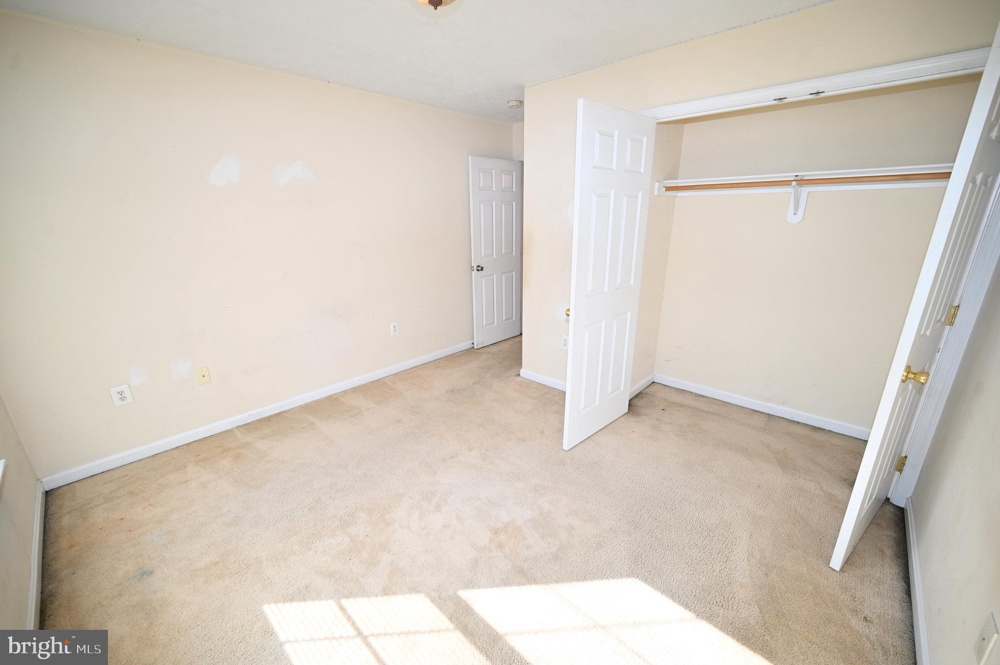 WILLOW WOODS - Residential