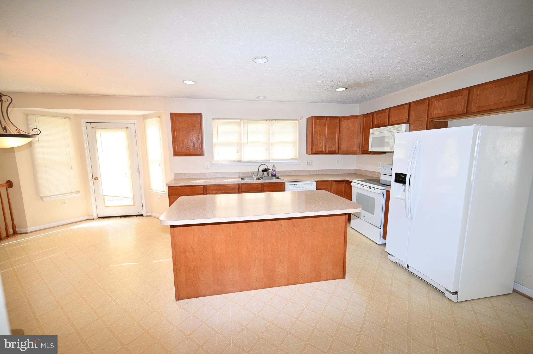 WILLOW WOODS - Residential