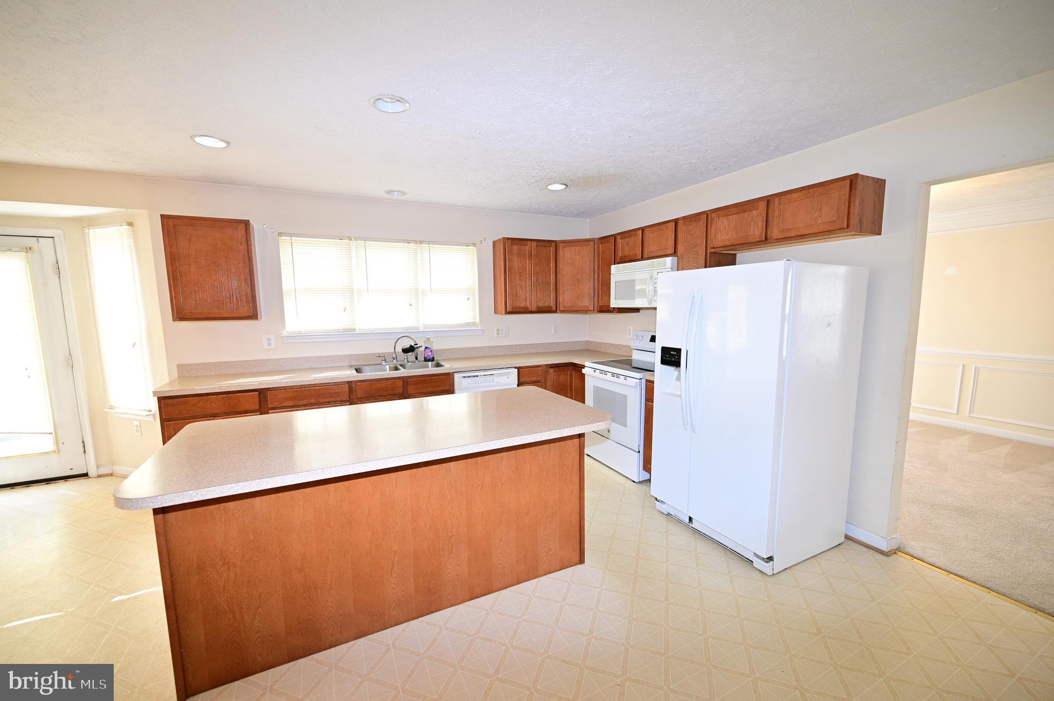 WILLOW WOODS - Residential