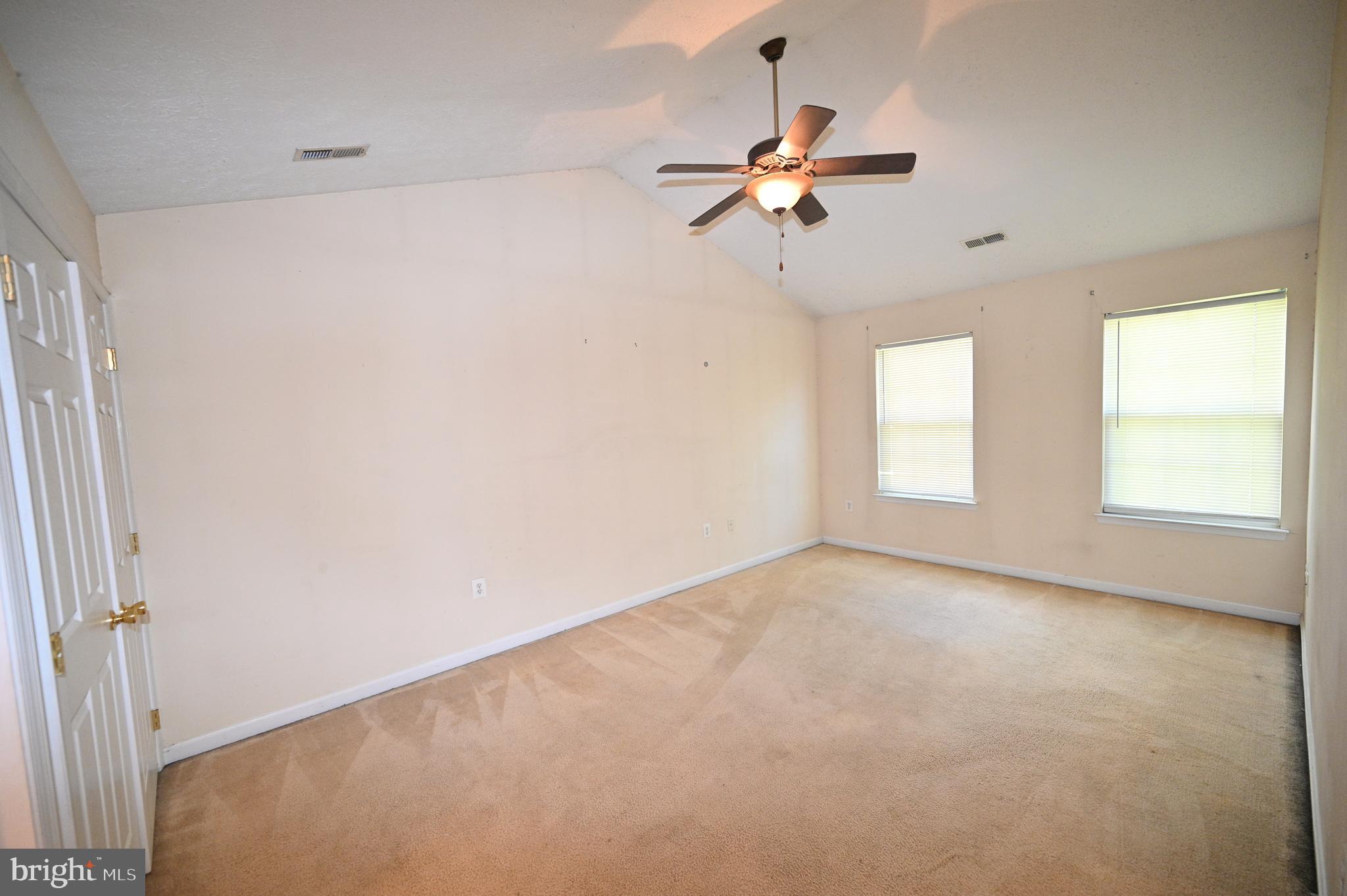 WILLOW WOODS - Residential