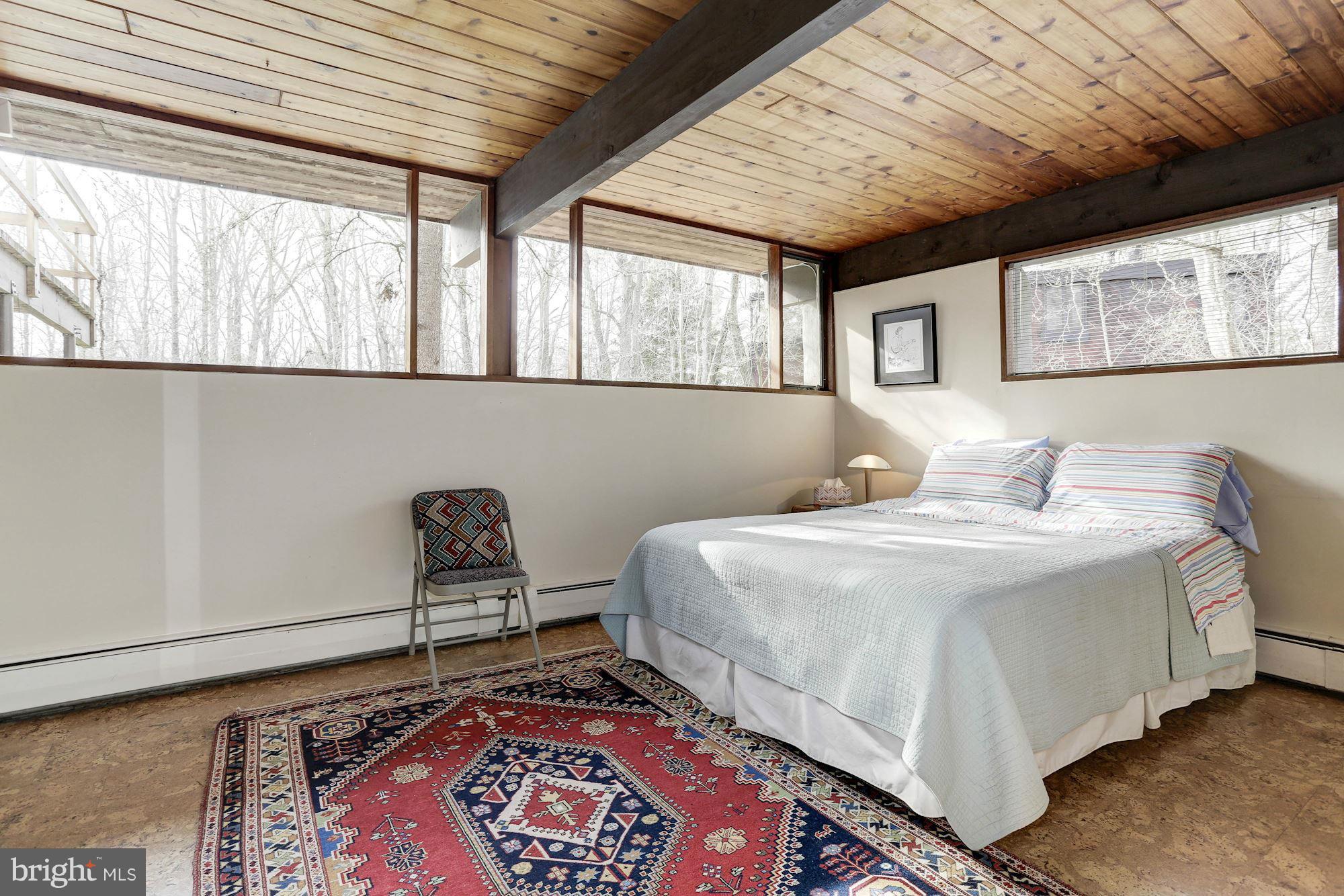 HOBBITS GLEN - Residential