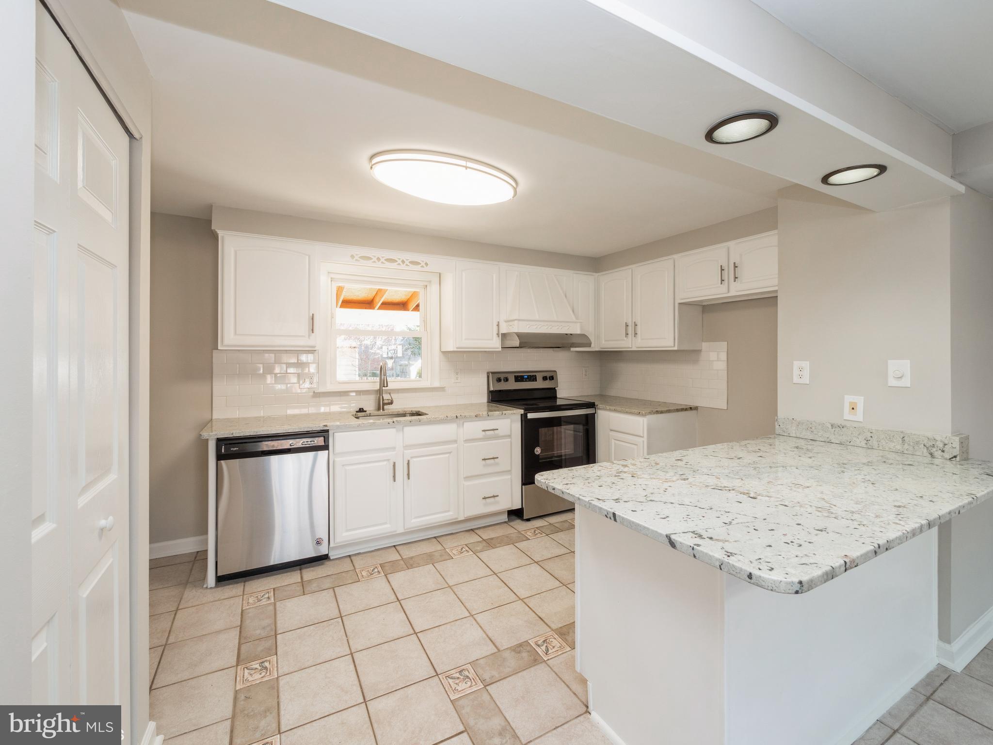 HUNTSMOOR VILLAGE NORTH - Residential