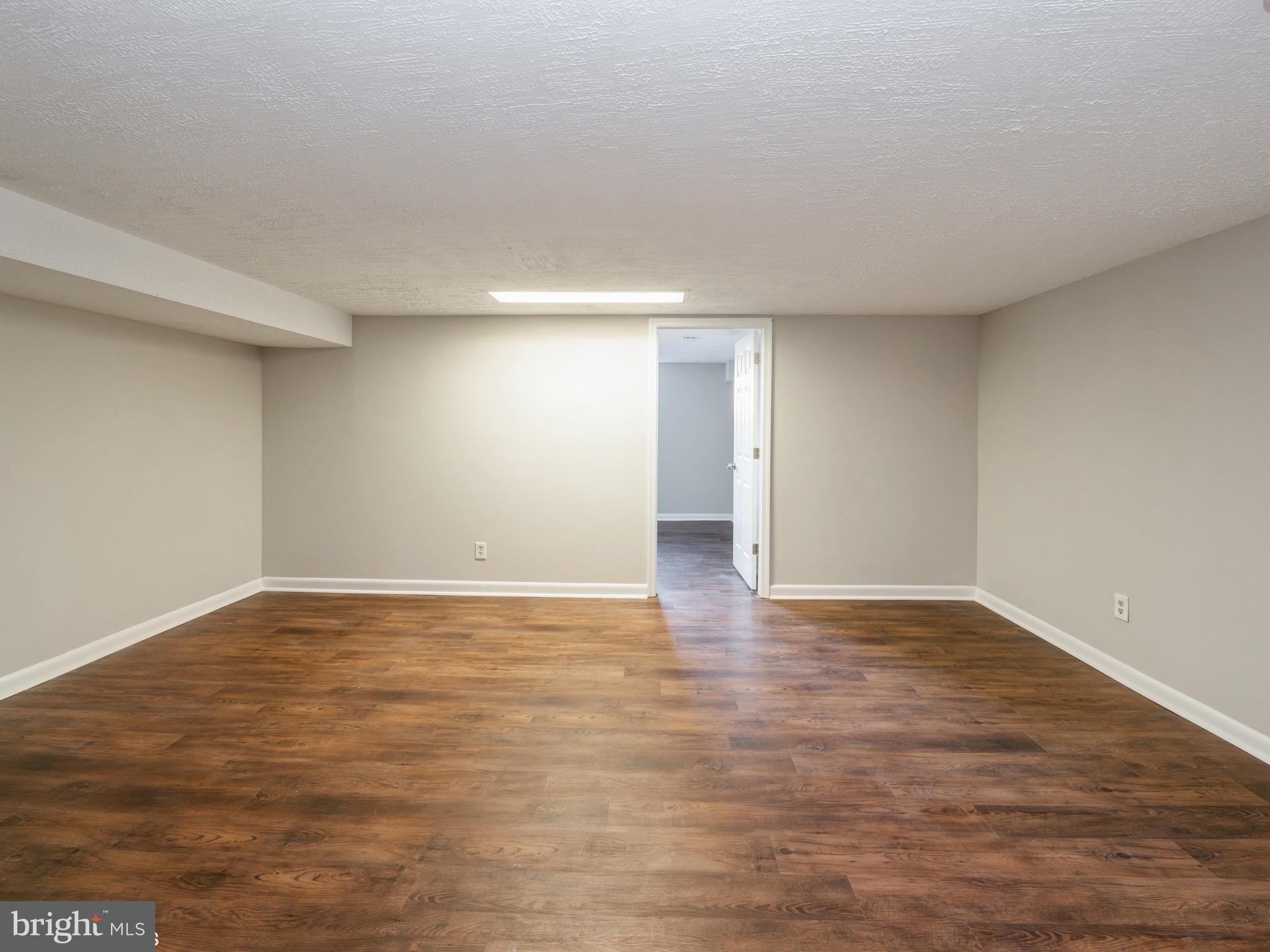 HUNTSMOOR VILLAGE NORTH - Residential