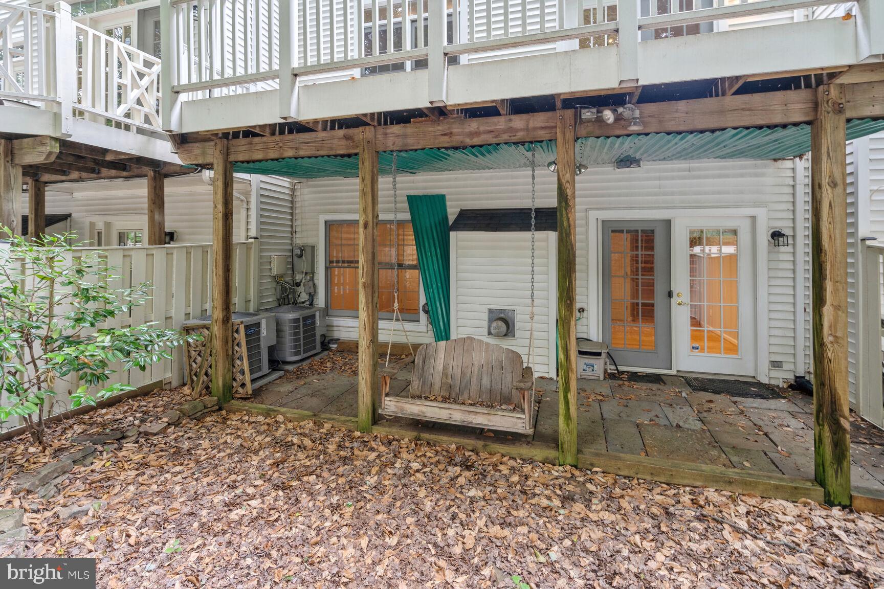 WESTWOOD TOWNS - Residential Lease