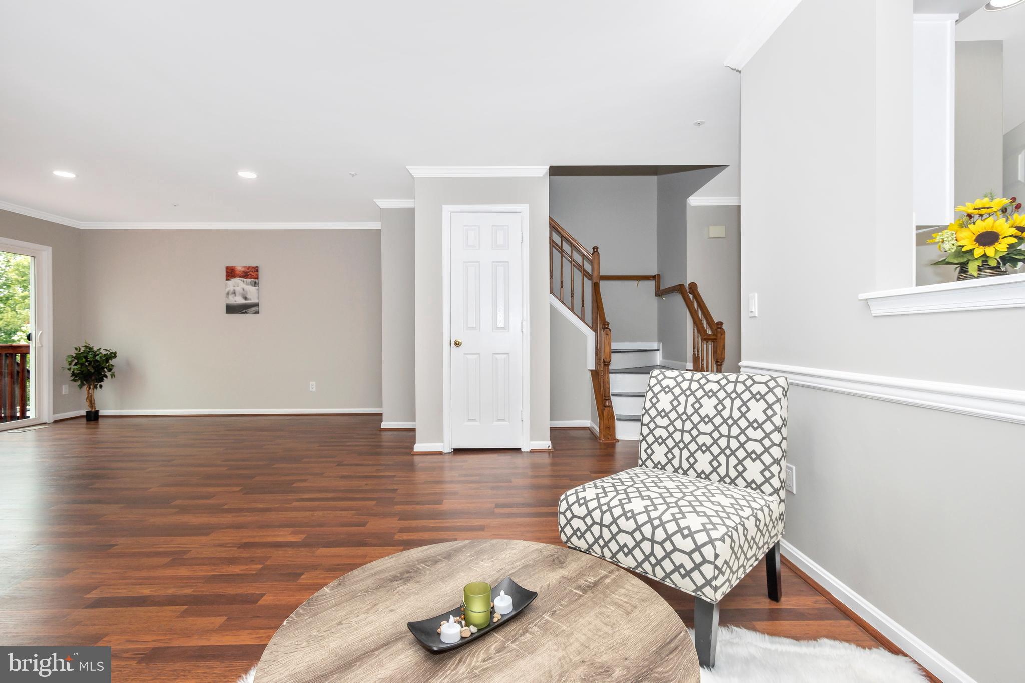 SEVEN OAKS - Residential