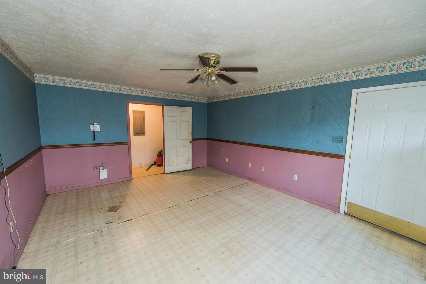 SHEN FARMS MT LAKE - Residential