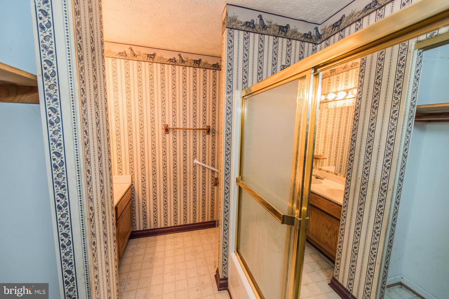 SHEN FARMS MT LAKE - Residential