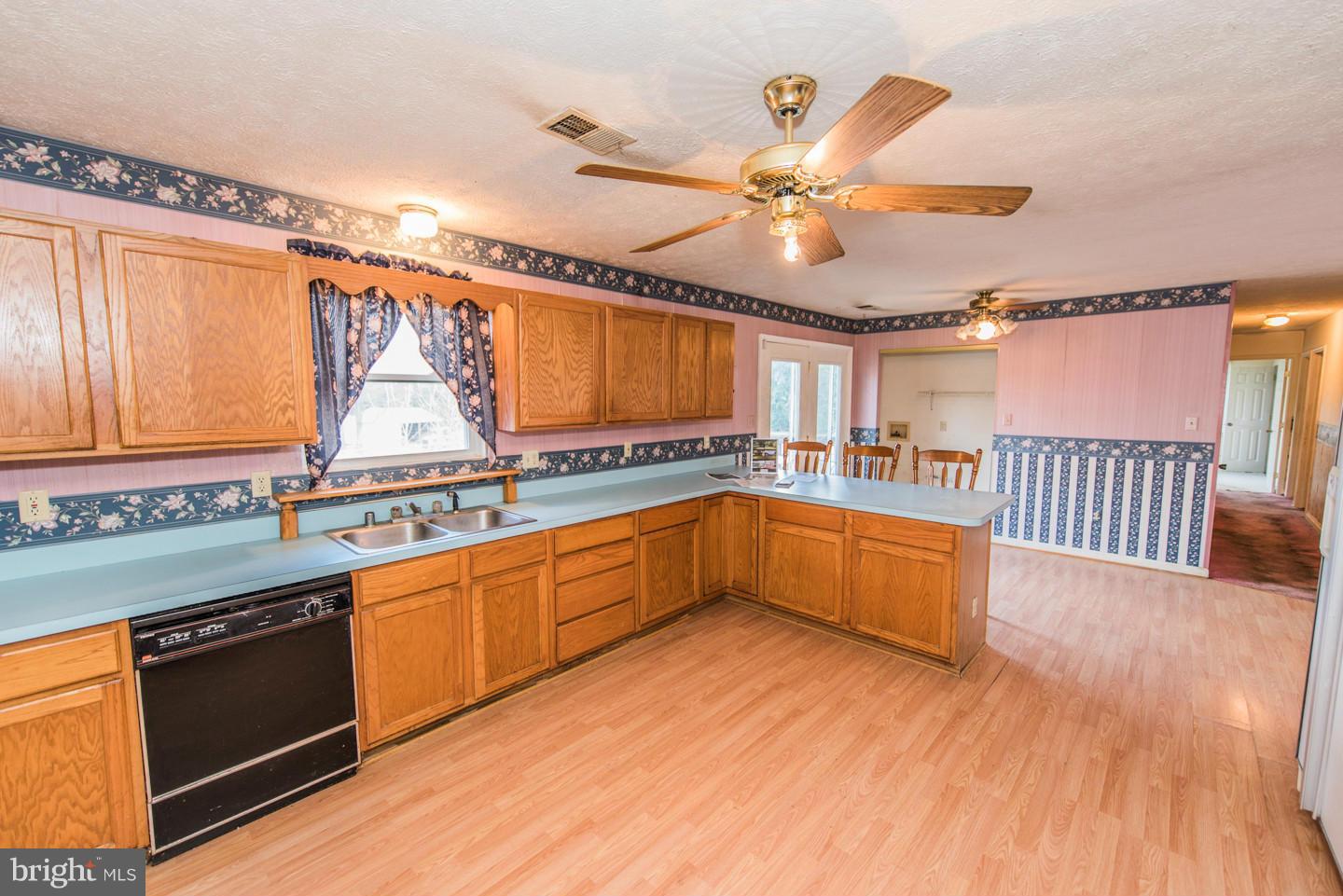 SHEN FARMS MT LAKE - Residential