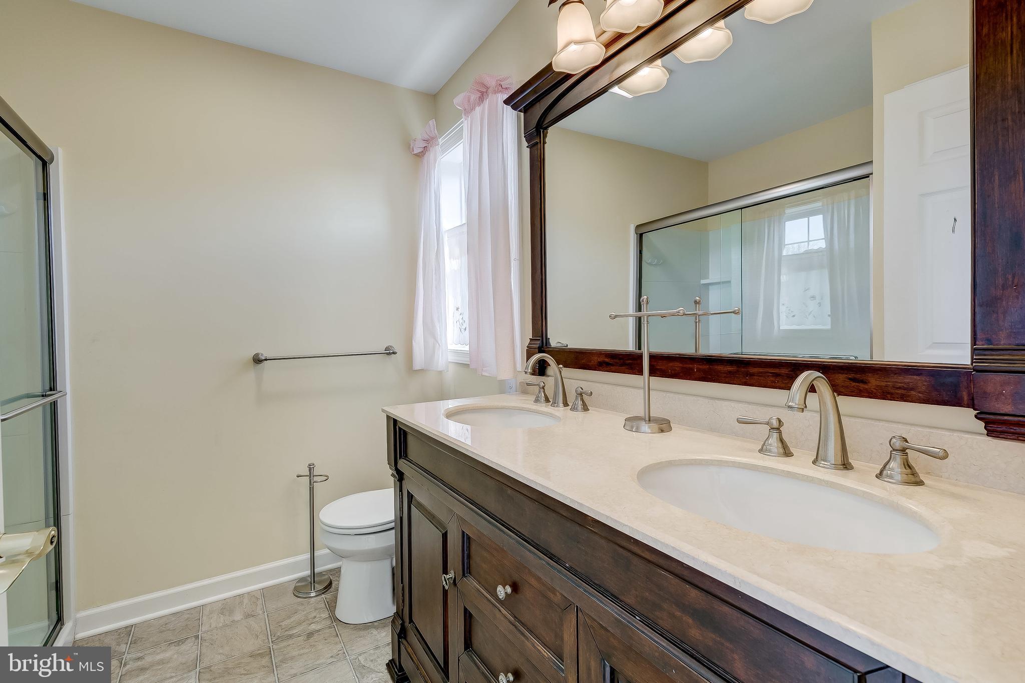 RISING SUN - Residential