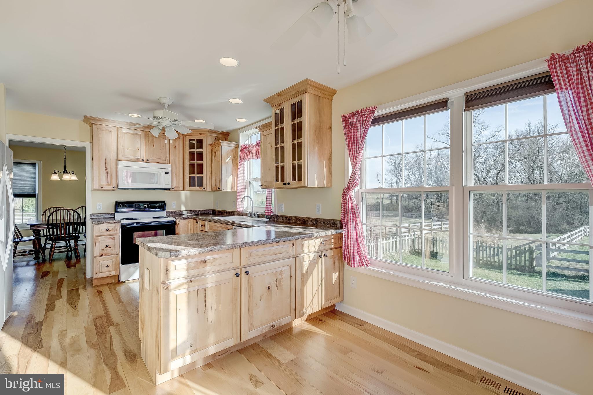 RISING SUN - Residential