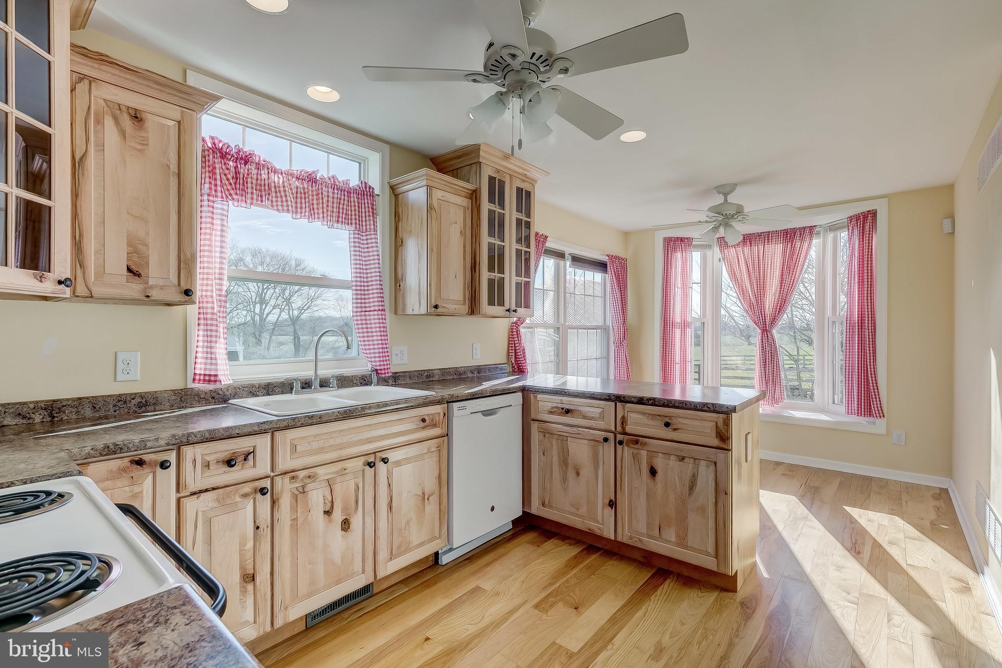 RISING SUN - Residential