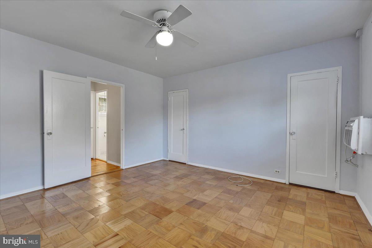 PARKFAIRFAX - Residential Lease