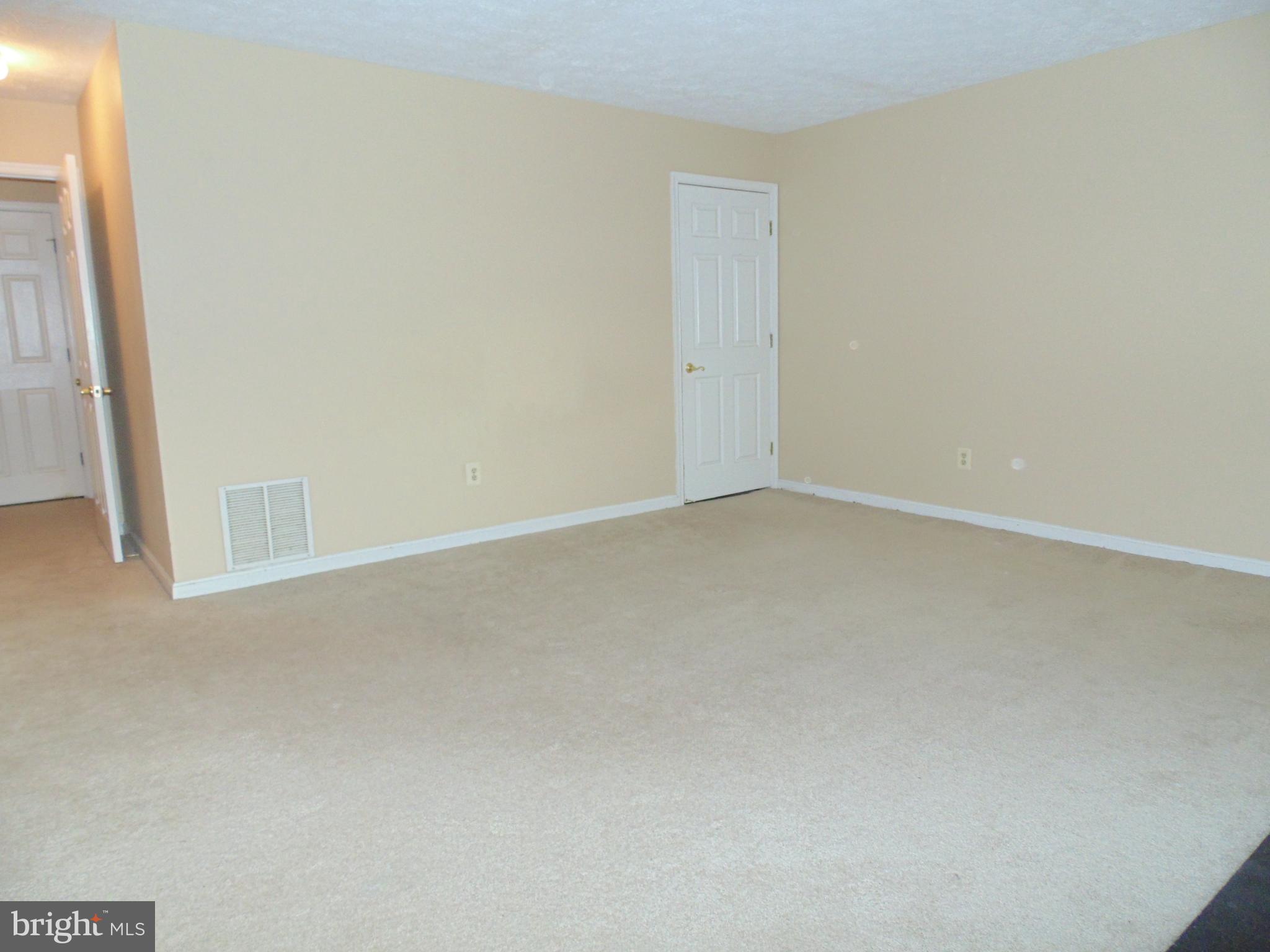 BLUE RIDGE FARMS - Residential Lease