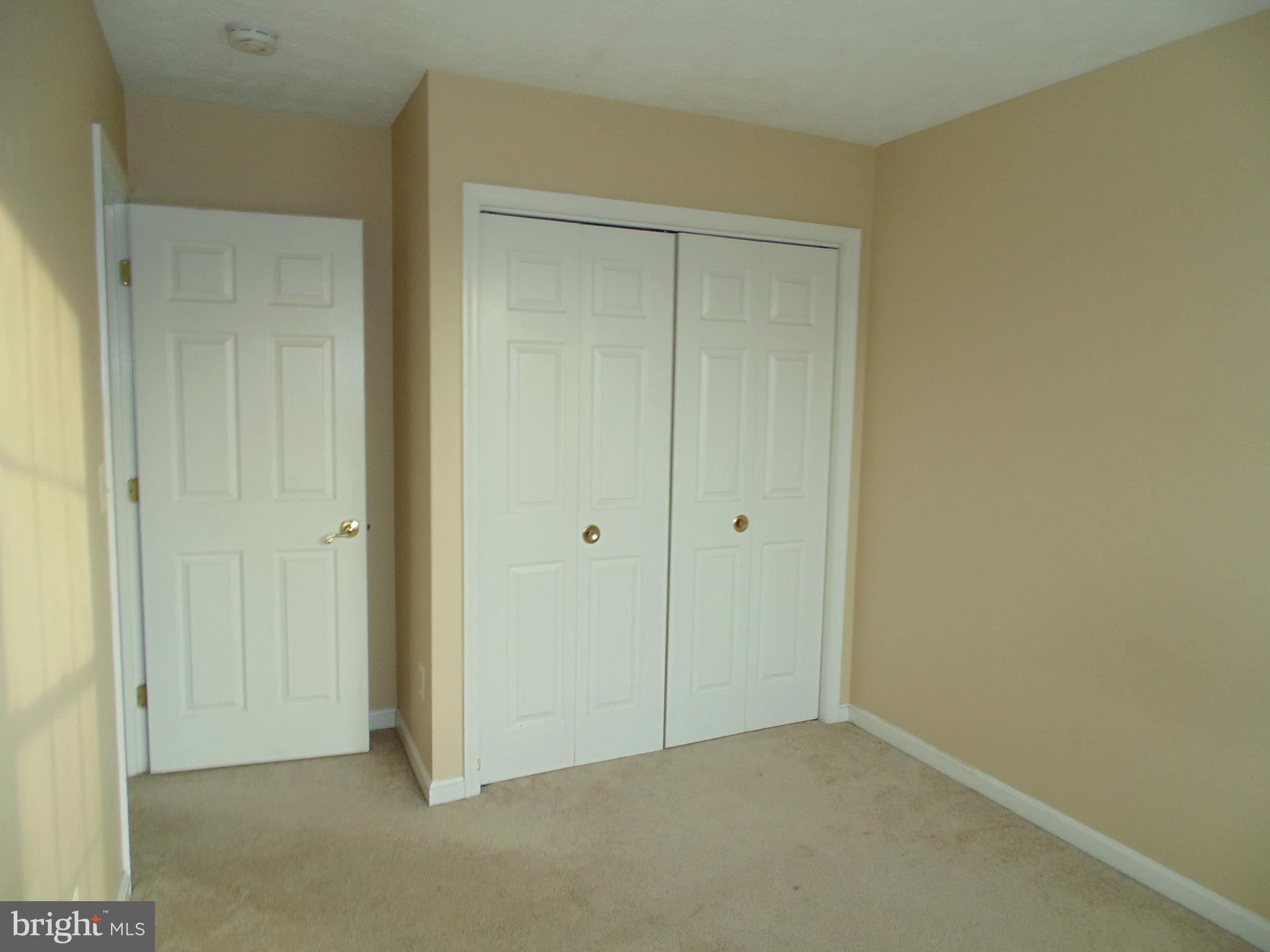 BLUE RIDGE FARMS - Residential Lease