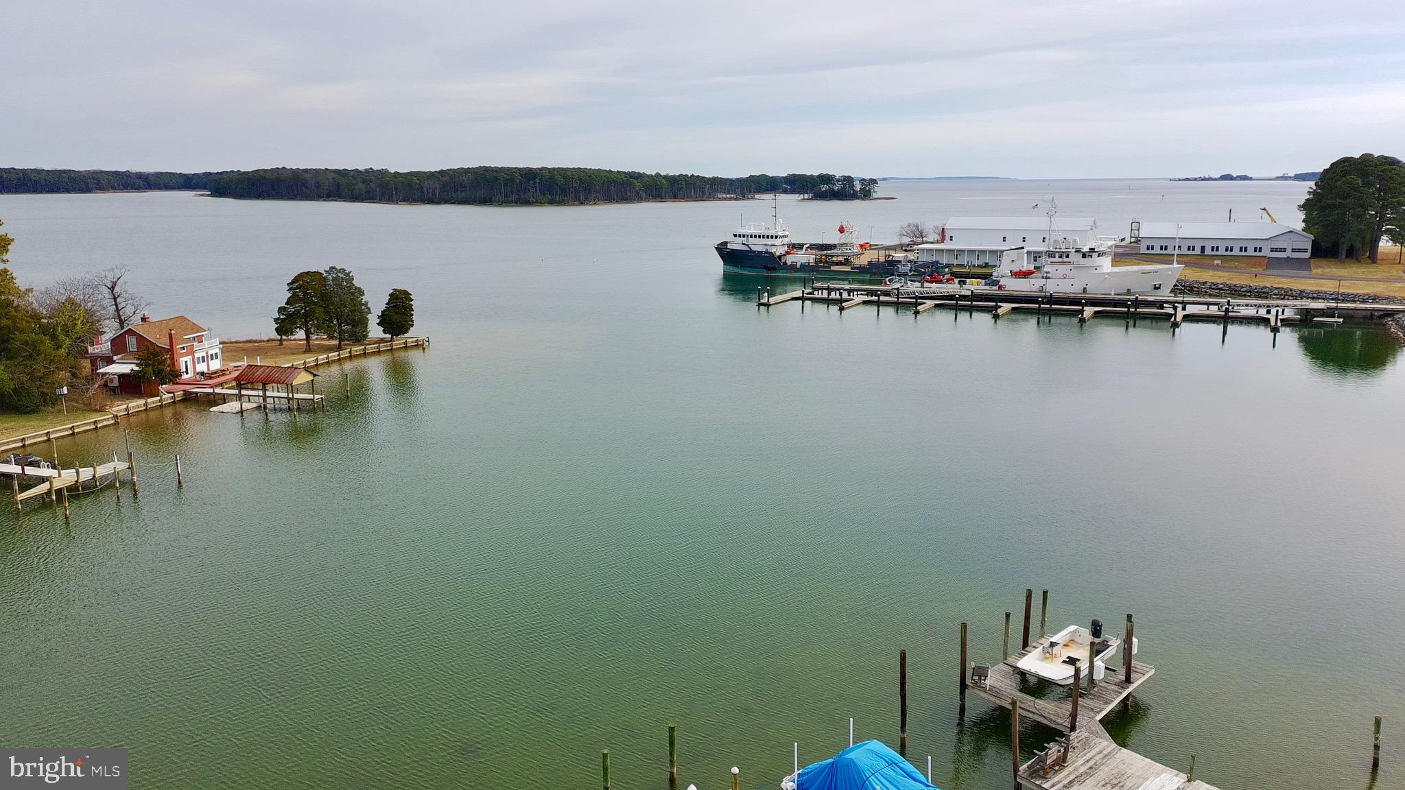 PINEY POINT SHORES - Residential