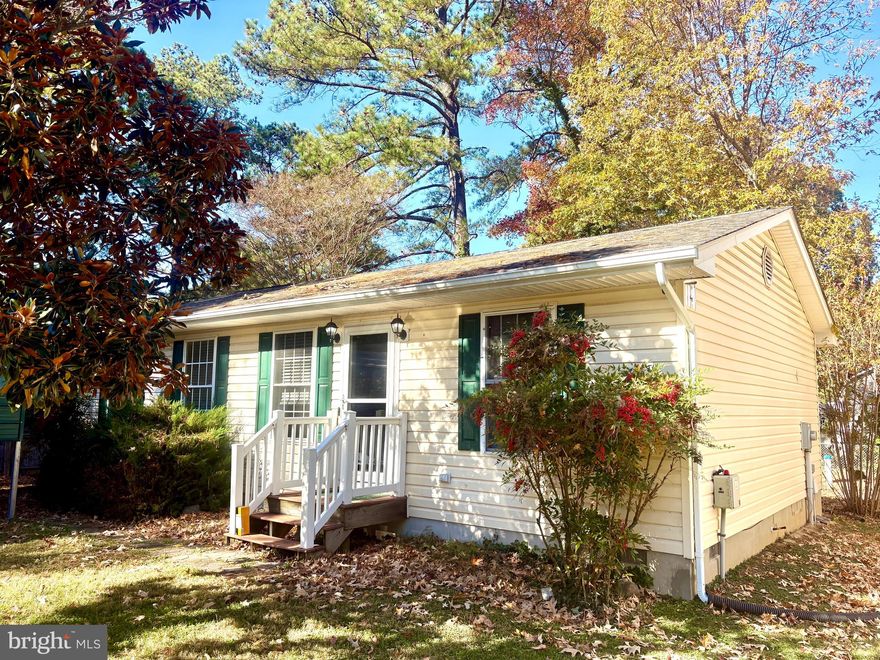 Welcome to Piney Point living at its finest—your chance to own a slice of waterfront charm on Maryland’s treasured St. George’s Creek. This beautifully maintained rambler delivers the perfect blend of comfort, convenience, and coastal lifestyle, all in a quiet, no-HOA community with DEEDED water access and front-yard water views.
Step inside and feel instantly at home. The open-concept layout is bright, inviting, and designed for easy living—whether you’re hosting friends, relaxing after a long day, or enjoying a peaceful morning coffee. The kitchen is the heart of the home and shines with granite countertops, stainless steel appliances, and plenty of cabinet space.
Featuring 2 spacious bedrooms and 2 full baths, this home offers comfortable retreats for family, guests, or a dedicated office. Major updates include a new roof (2018) and new hot water heater (2019) for added peace of mind.
Outside, the fully fenced backyard is your private escape. Fire up the grill on the 10x12 deck, store your gear in the shed, and keep your vehicles covered under the convenient 2-car carport.
Love the water? You’re in the right place. Enjoy deeded access to St. George’s Creek, nearby marinas, two local boat ramps, a fishing pier, Piney Point Landing, and the Piney Point Recreation Area. Spend your days boating, fishing, crabbing, kayaking, or exploring the St. Mary’s River, Potomac River, and surrounding creeks. And when you’re ready to unwind, simply step into the yard and take in those peaceful water views.
All of this just minutes from PAX NAVAIR, the Harry Lundeberg School of Seamanship, the Piney Point Lighthouse Museum and Historic Park, restaurants, and more. No HOA. Not in a flood zone. Easy coastal living at an unbeatable value.
Don’t miss this opportunity—homes like this in Piney Point don’t last. Schedule your private tour today and discover why life on the water just feels better.