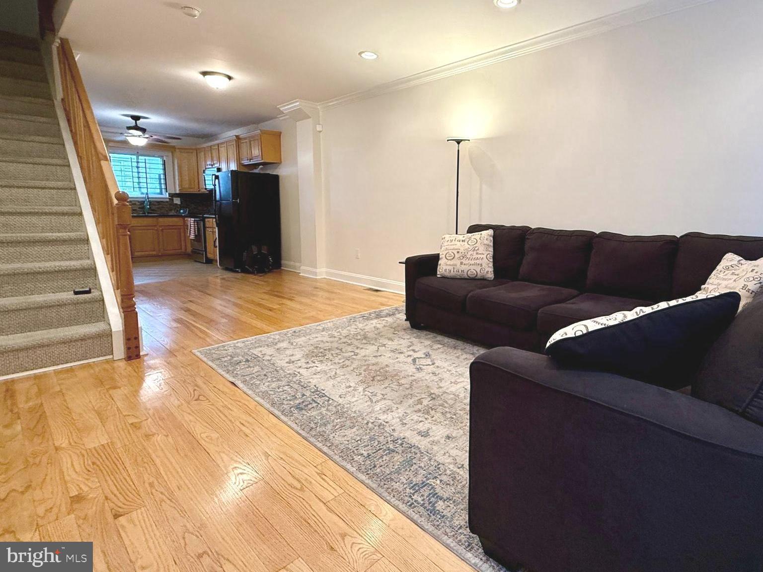 POINT BREEZE - Residential Lease