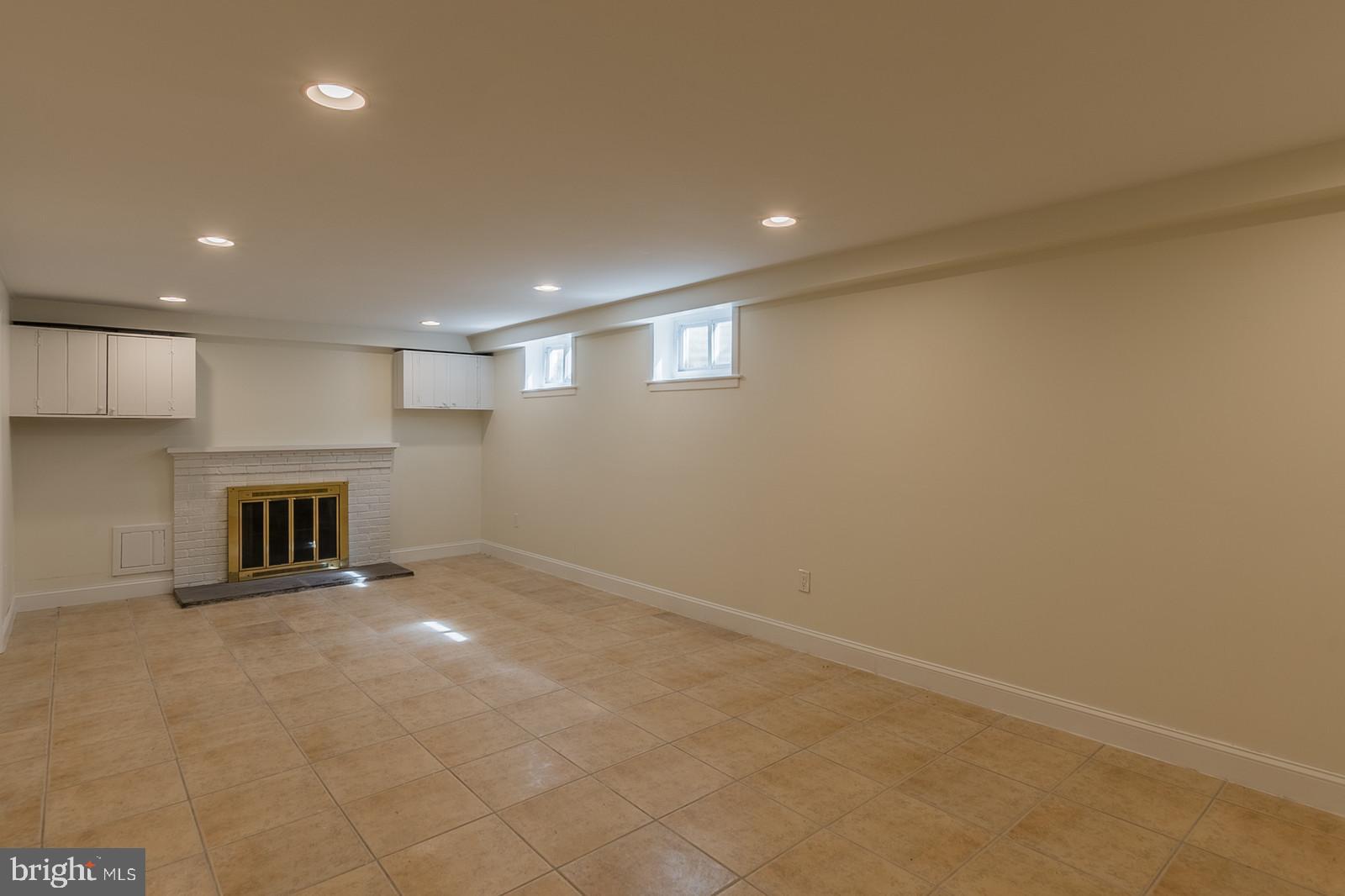 PINE RIDGE - Residential