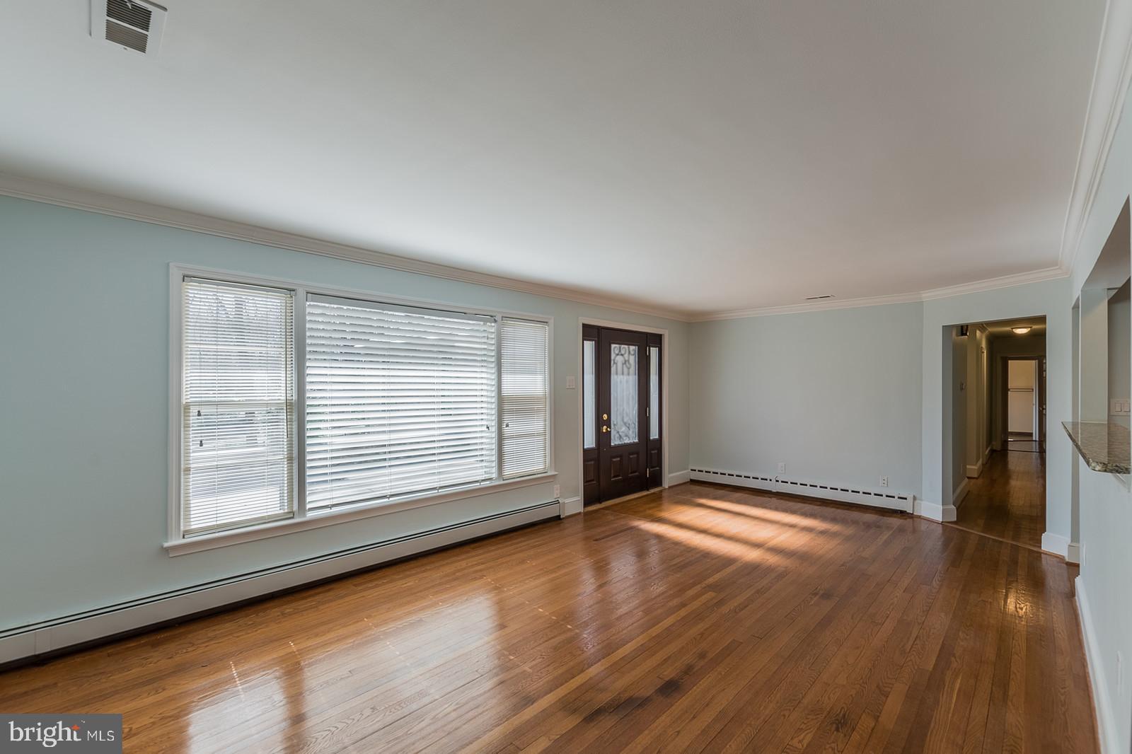 PINE RIDGE - Residential