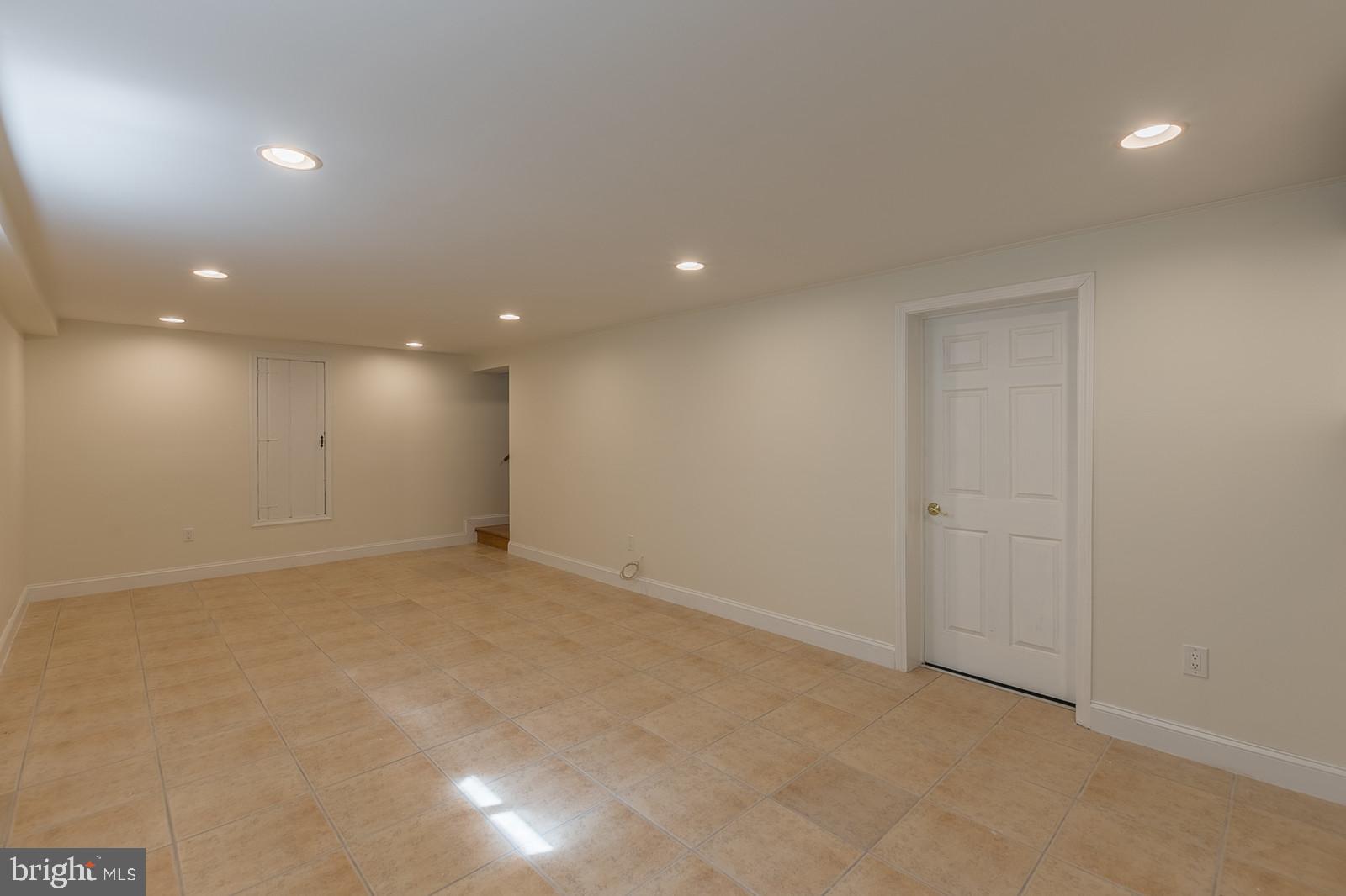 PINE RIDGE - Residential