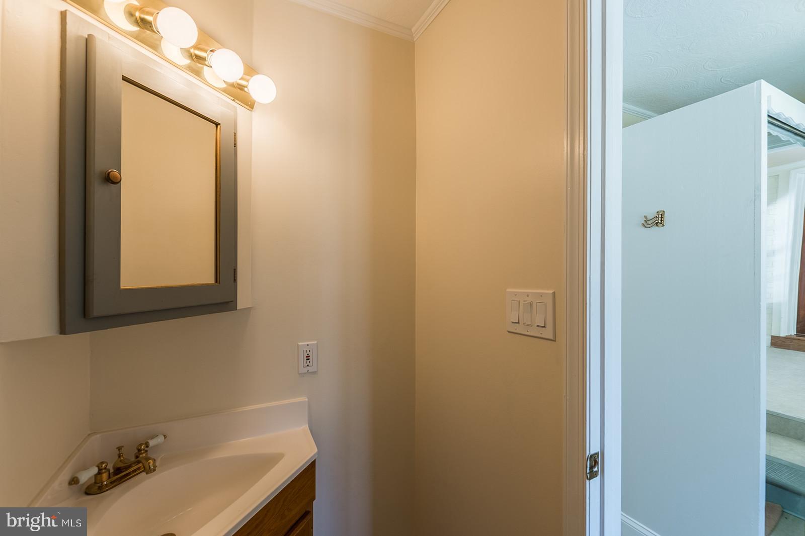 PINE RIDGE - Residential