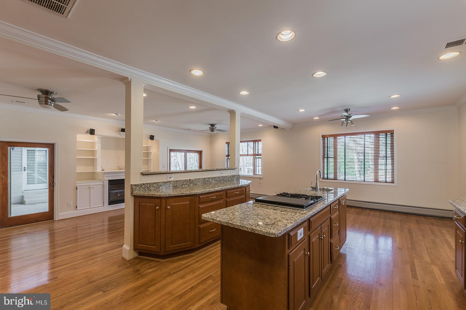 PINE RIDGE - Residential