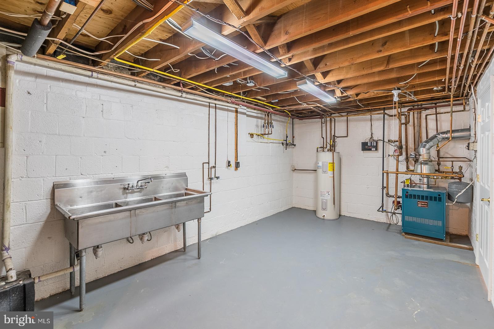 PINE RIDGE - Residential