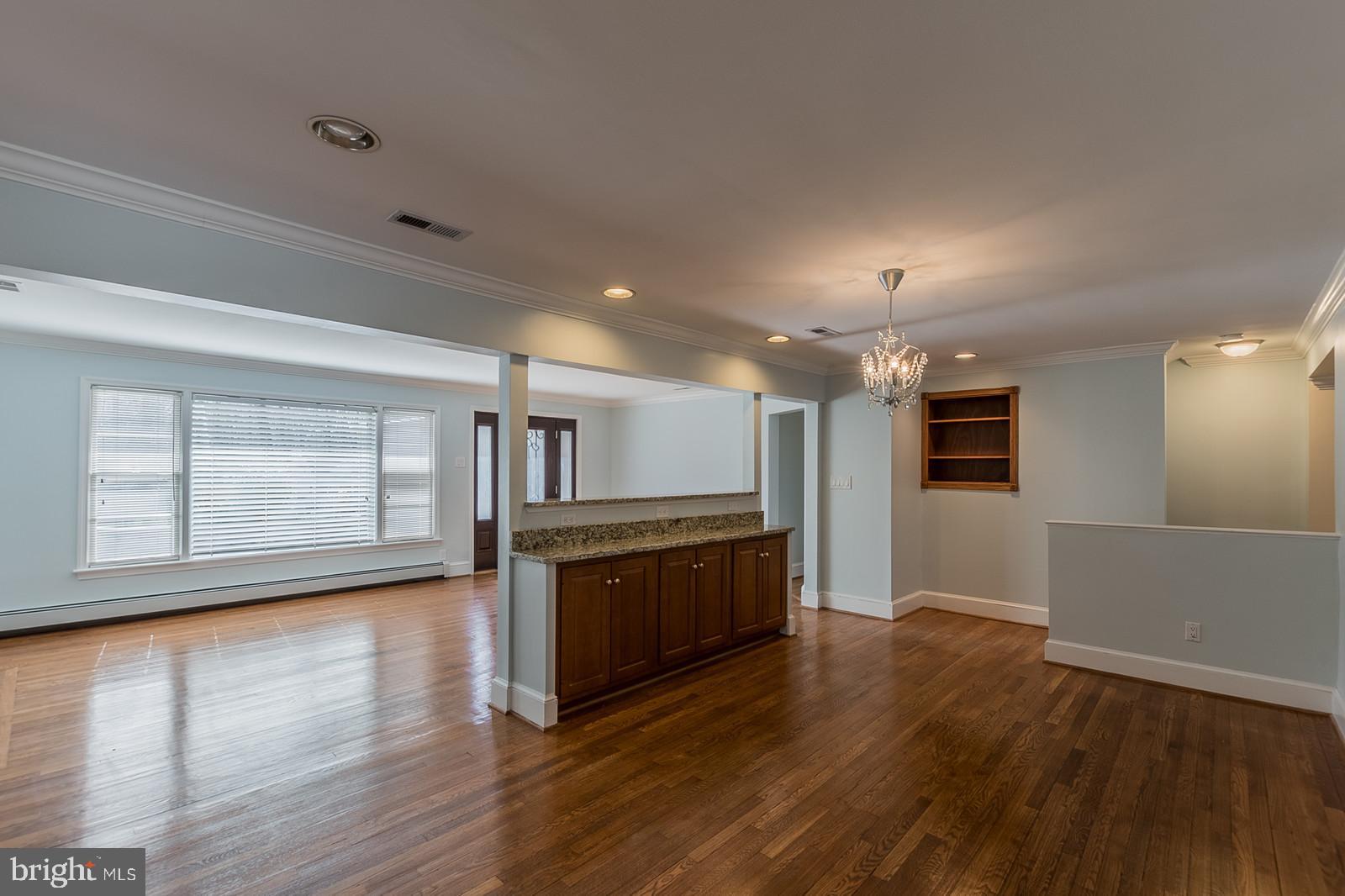 PINE RIDGE - Residential