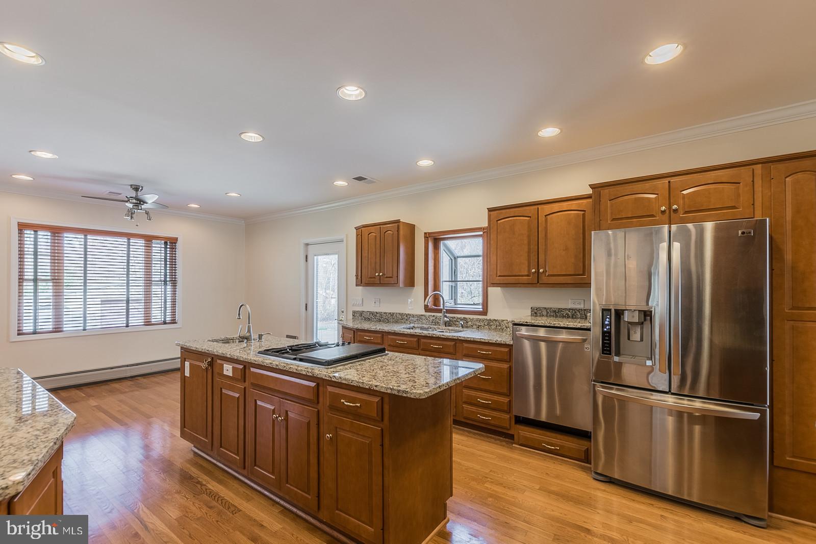 PINE RIDGE - Residential