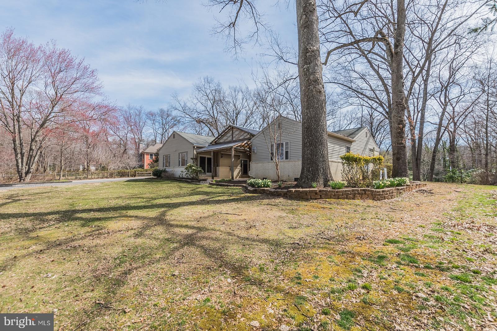 PINE RIDGE - Residential