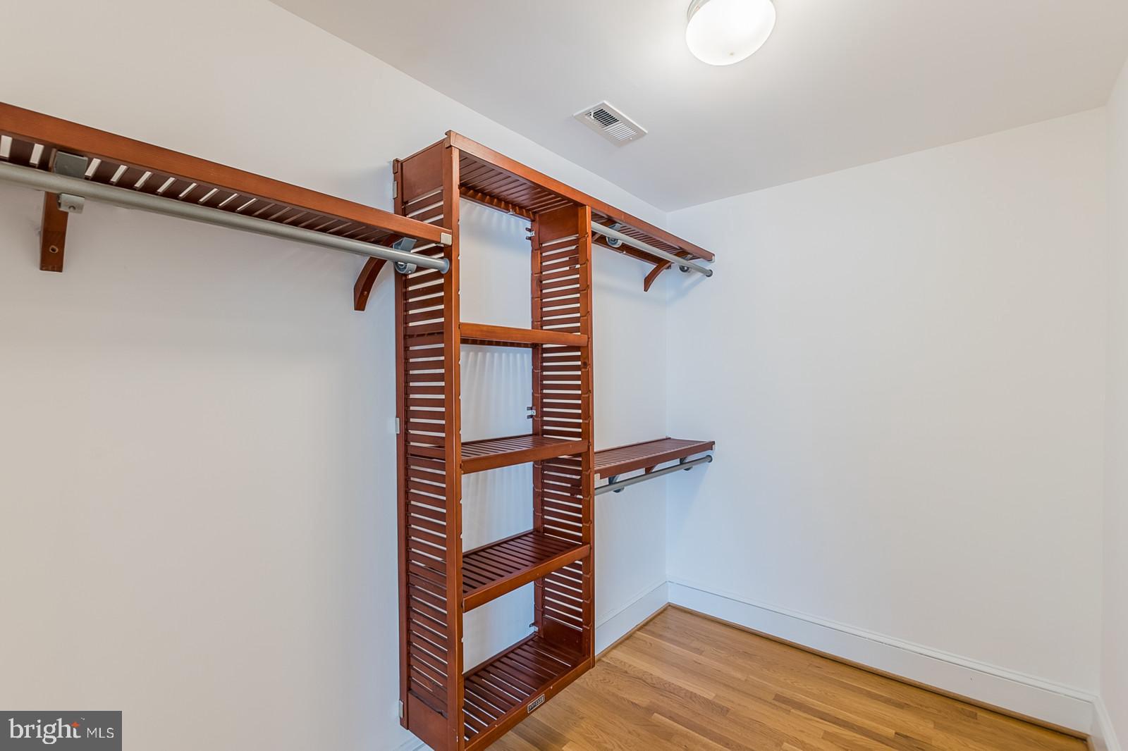 PINE RIDGE - Residential