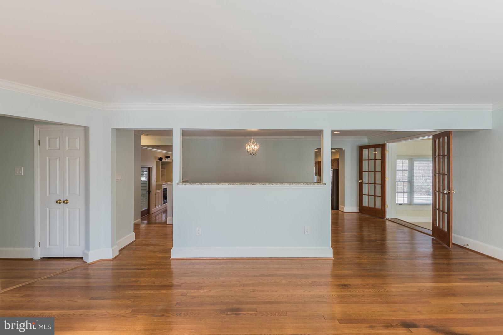 PINE RIDGE - Residential