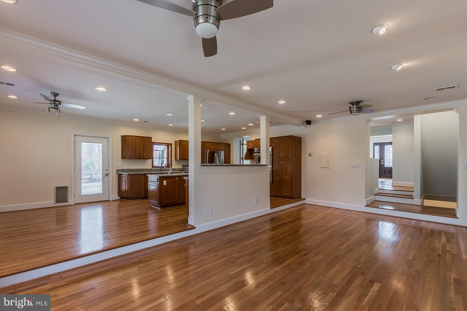 PINE RIDGE - Residential