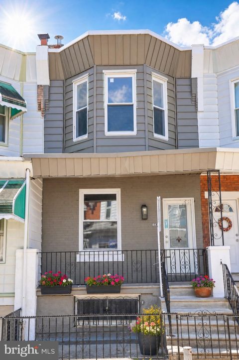 Townhouse For Sale - 5836 Pemberton Street<br/> PHILADELPHIA, PA 19143