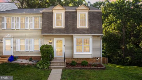 Townhouse For Sale - 12859 Climbing Ivy Drive<br/> GERMANTOWN, MD 20874