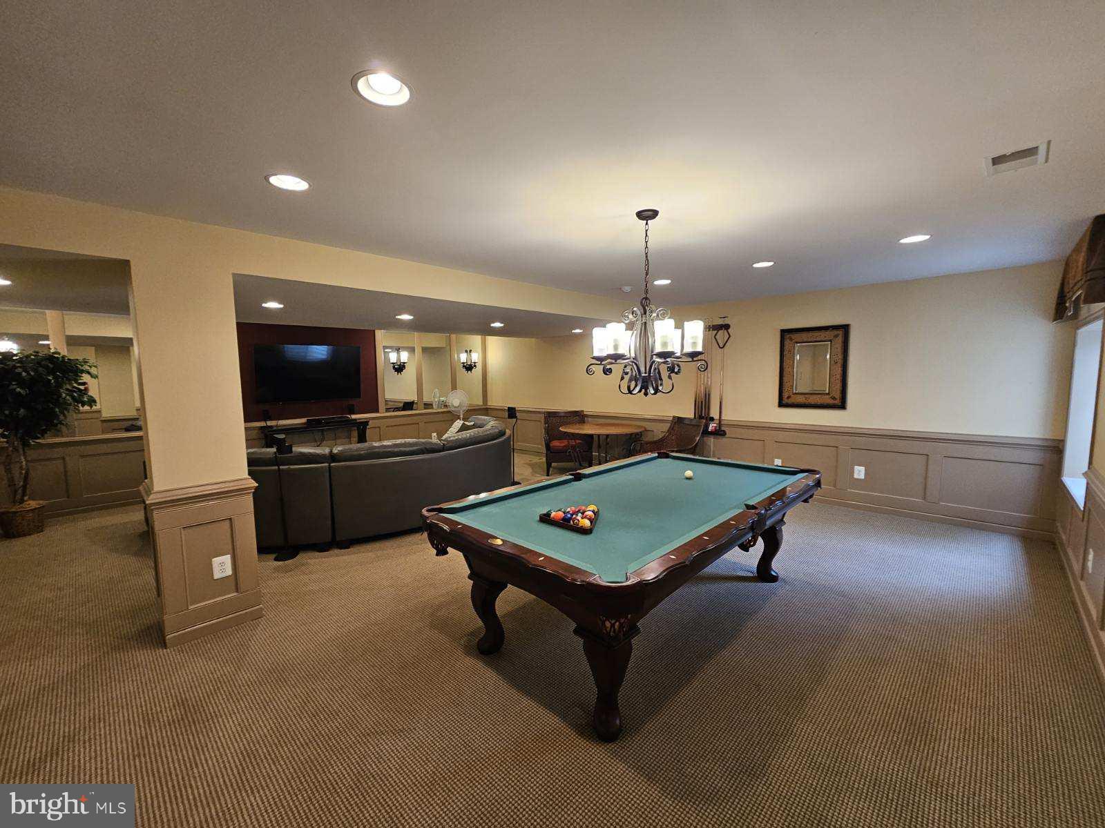 VILLAGE OF IDLEWILD - Residential