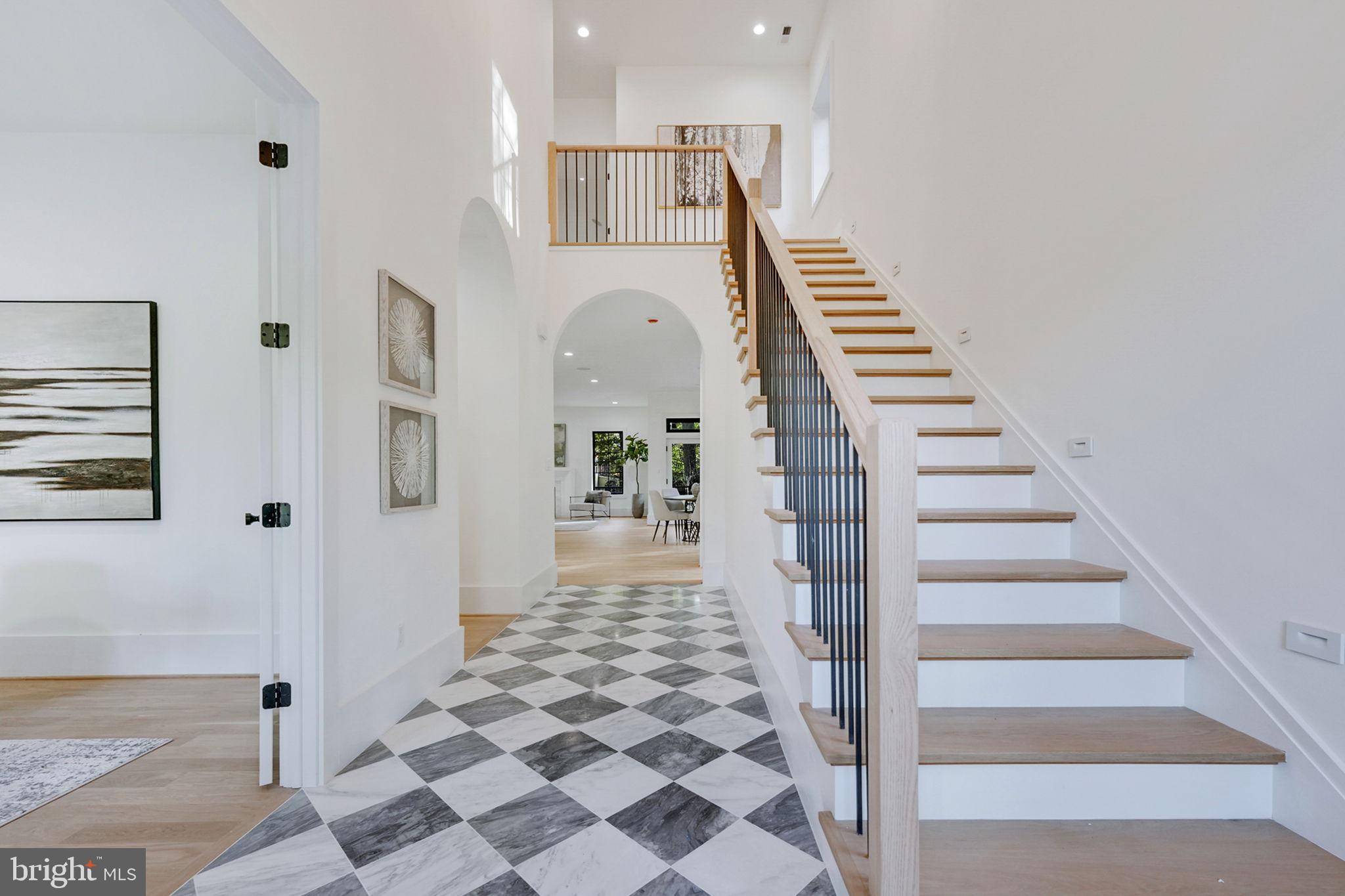 VIRGINIA FOREST - Residential