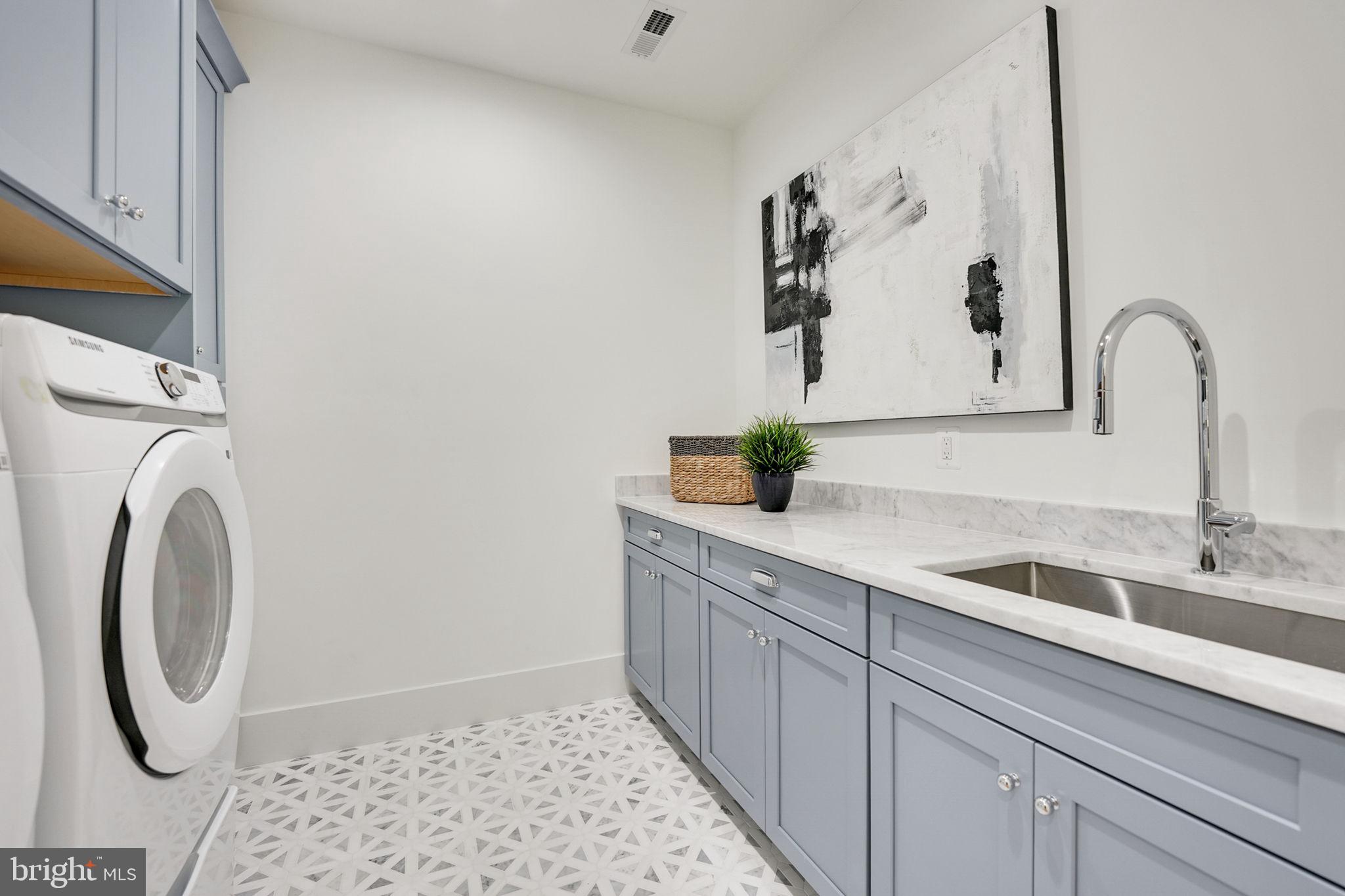 VIRGINIA FOREST - Residential