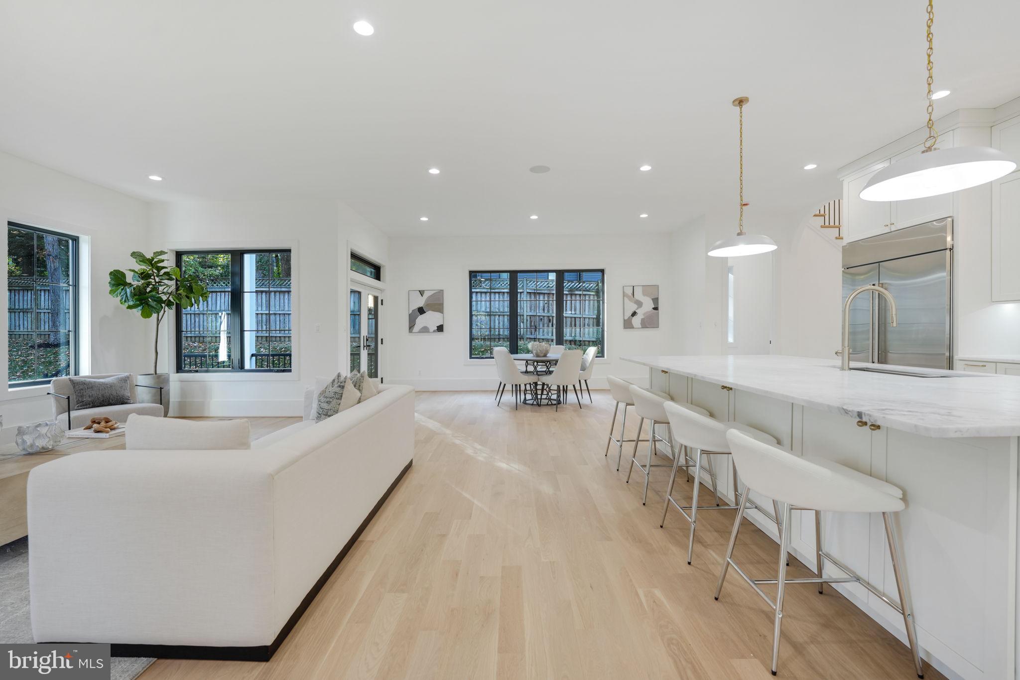 VIRGINIA FOREST - Residential