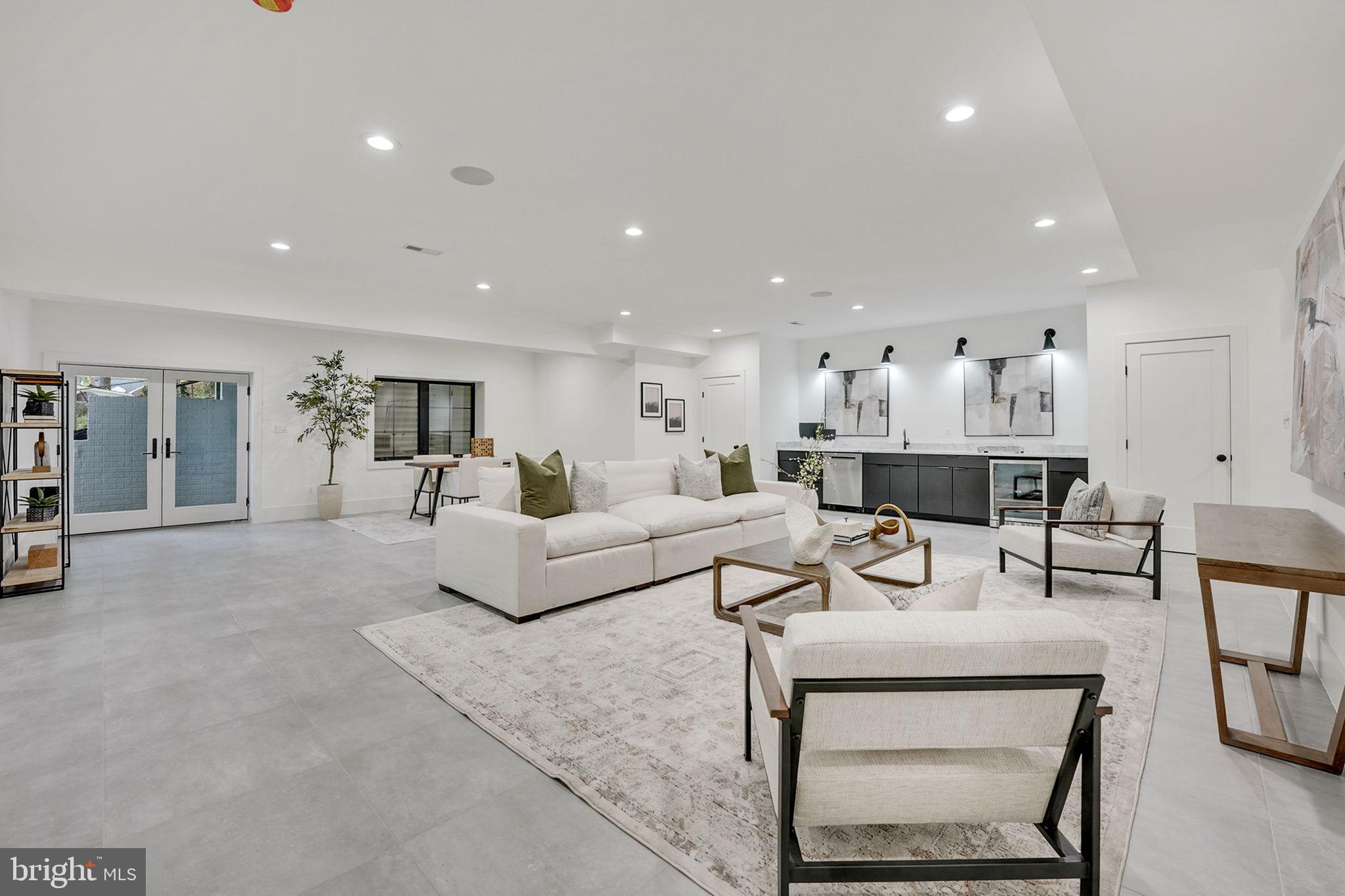 VIRGINIA FOREST - Residential