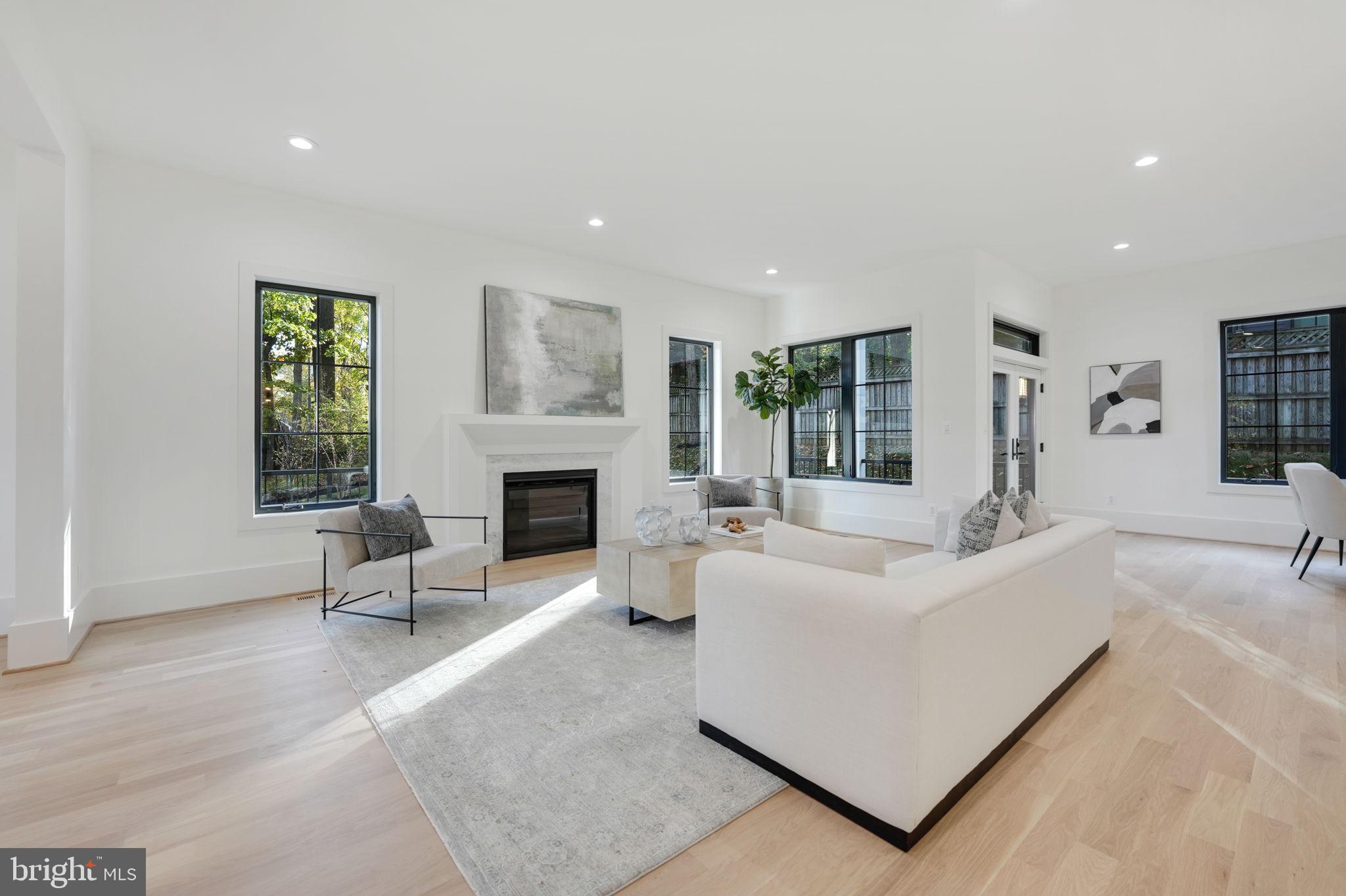 VIRGINIA FOREST - Residential