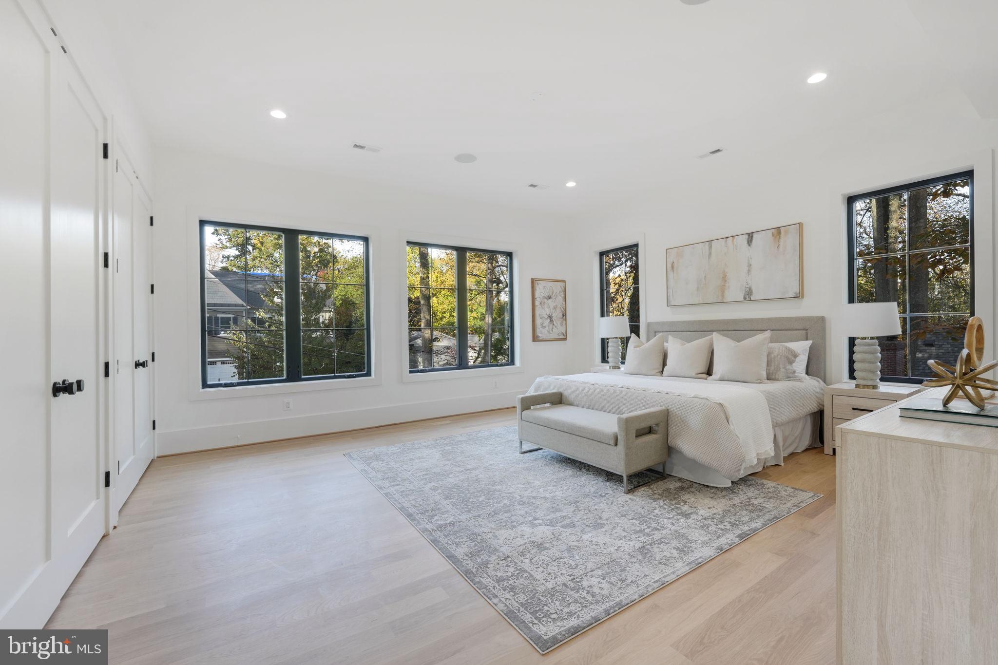 VIRGINIA FOREST - Residential