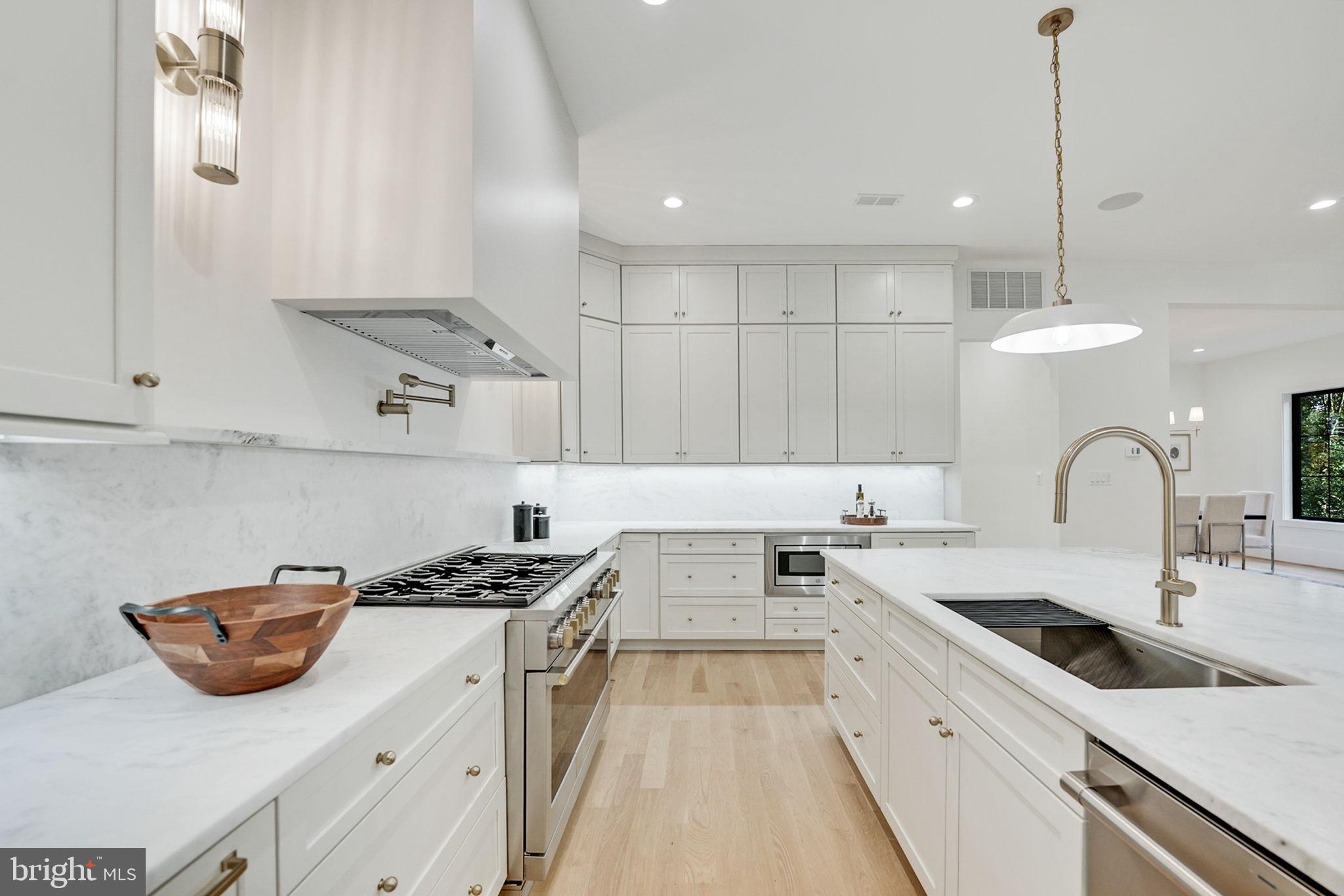 VIRGINIA FOREST - Residential