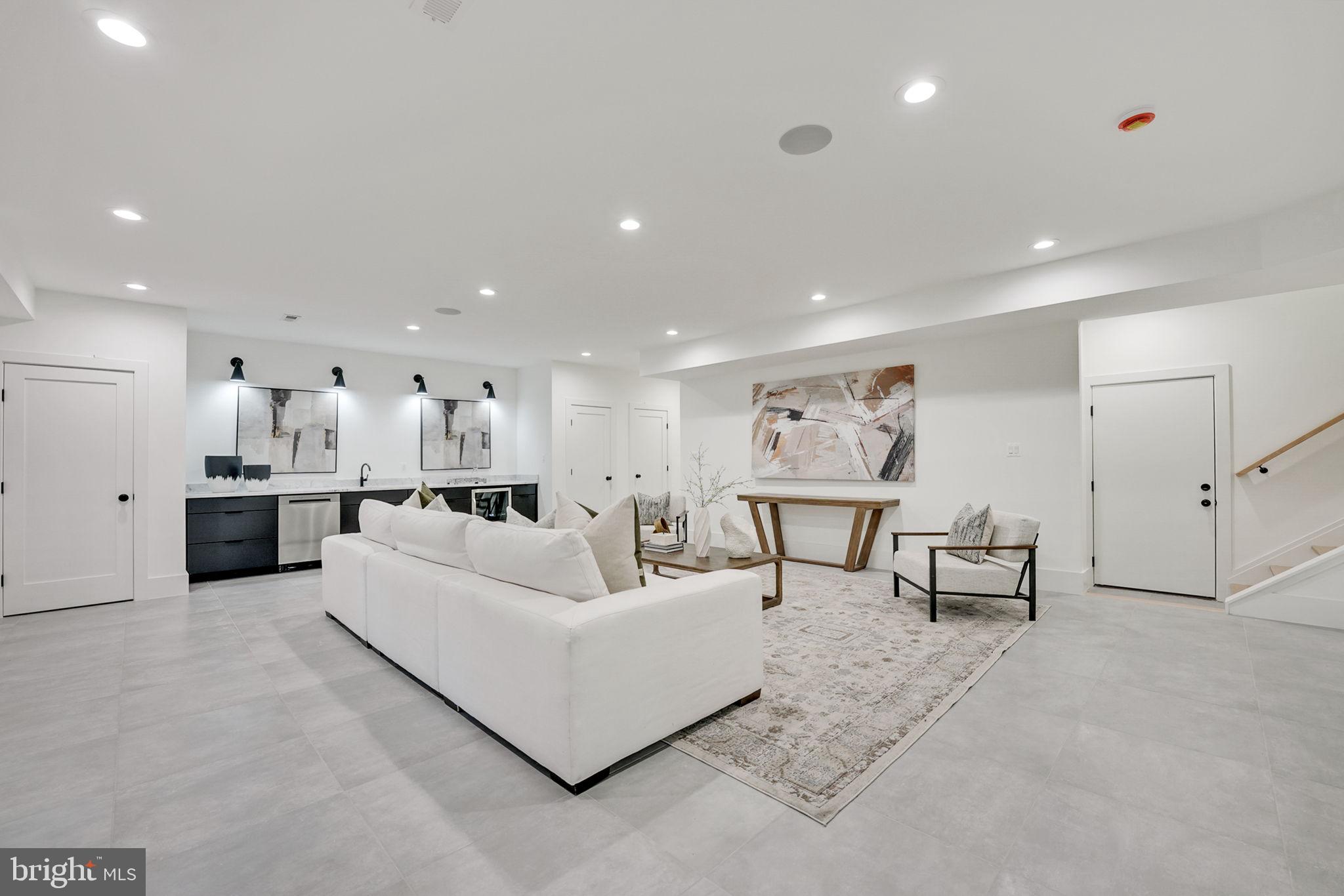 VIRGINIA FOREST - Residential