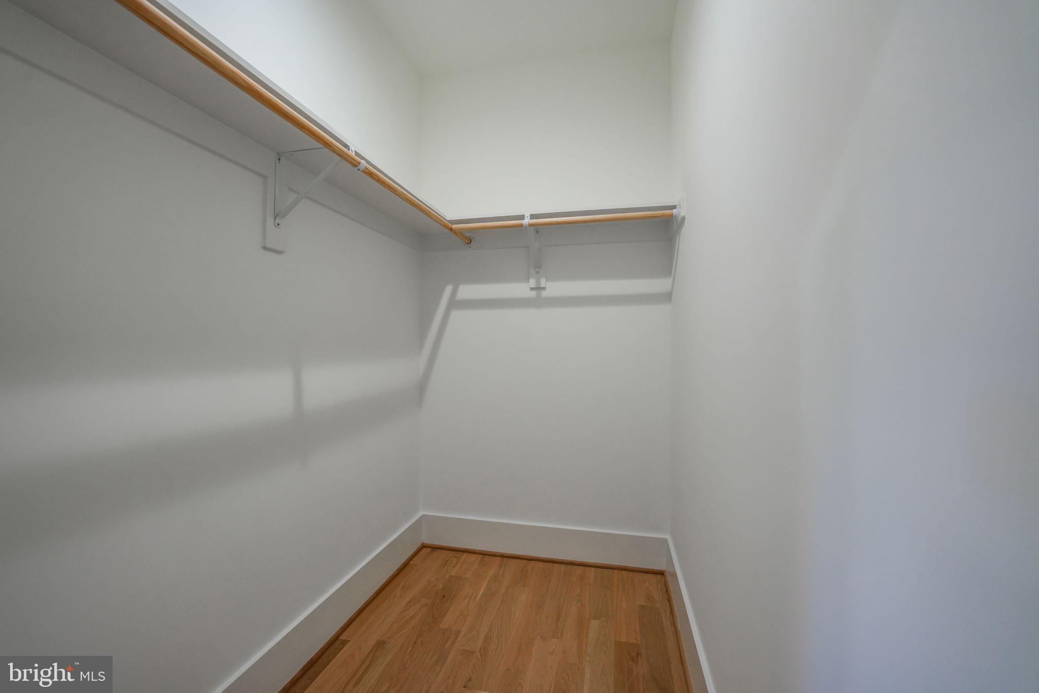 VIRGINIA FOREST - Residential