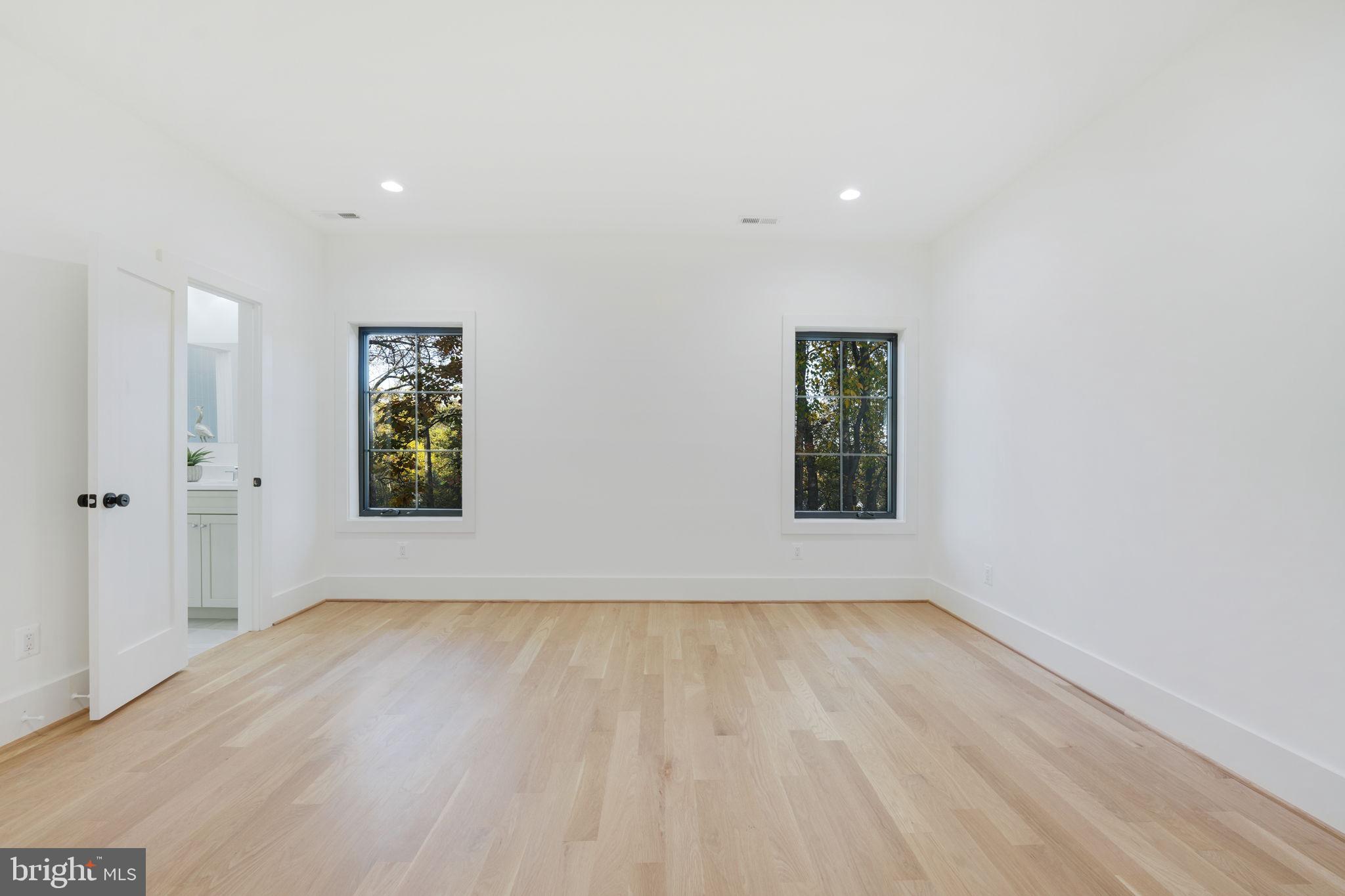 VIRGINIA FOREST - Residential